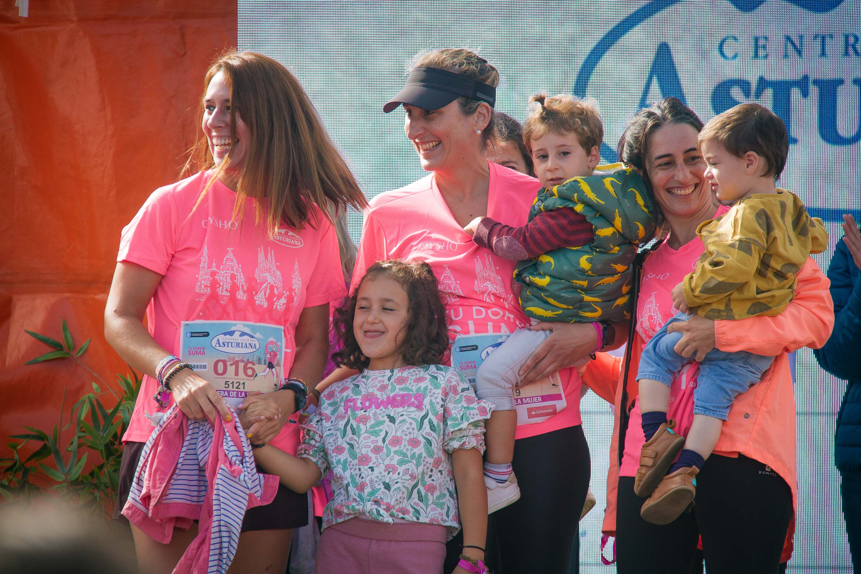 Las mejores fotos de la Carrera de la Mujer Central Lechera Asturiana de A Coruña. 567