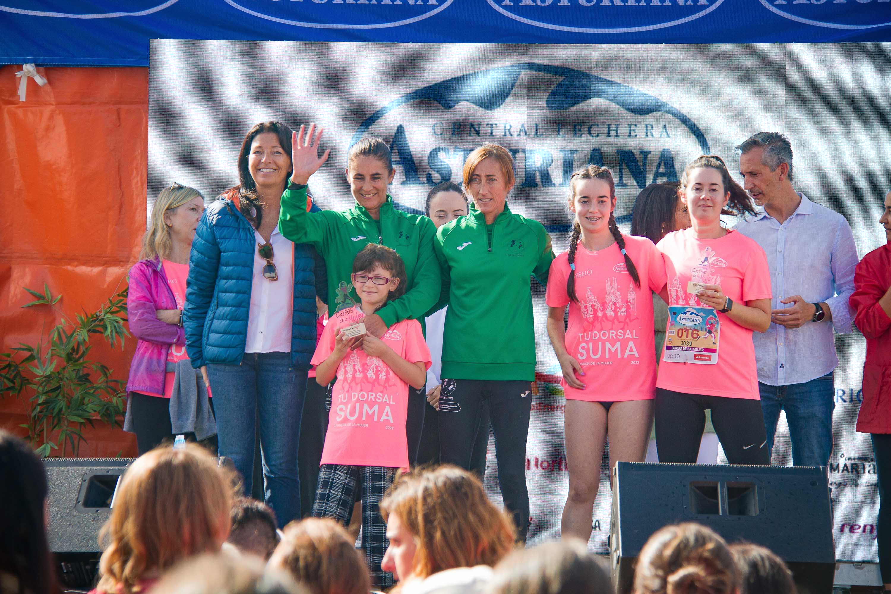 Las mejores fotos de la Carrera de la Mujer Central Lechera Asturiana de A Coruña. 572