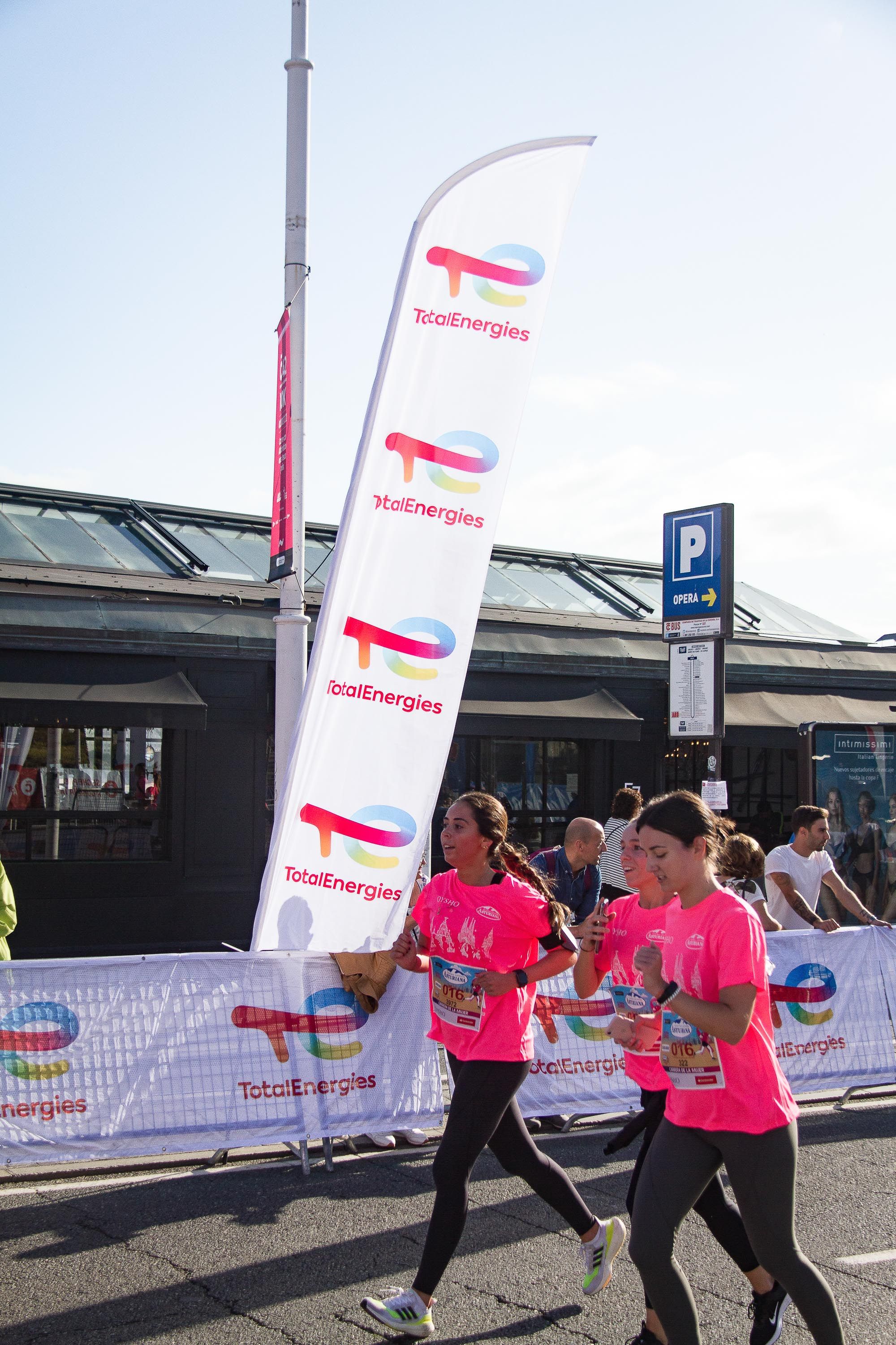 Las mejores fotos de la Carrera de la Mujer Central Lechera Asturiana de A Coruña. 276