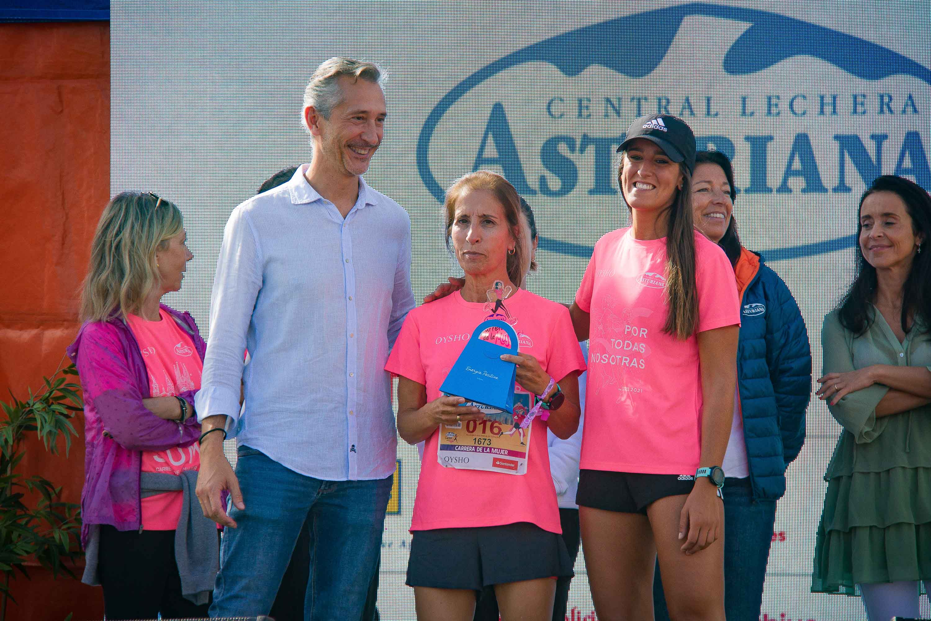 Las mejores fotos de la Carrera de la Mujer Central Lechera Asturiana de A Coruña. 587
