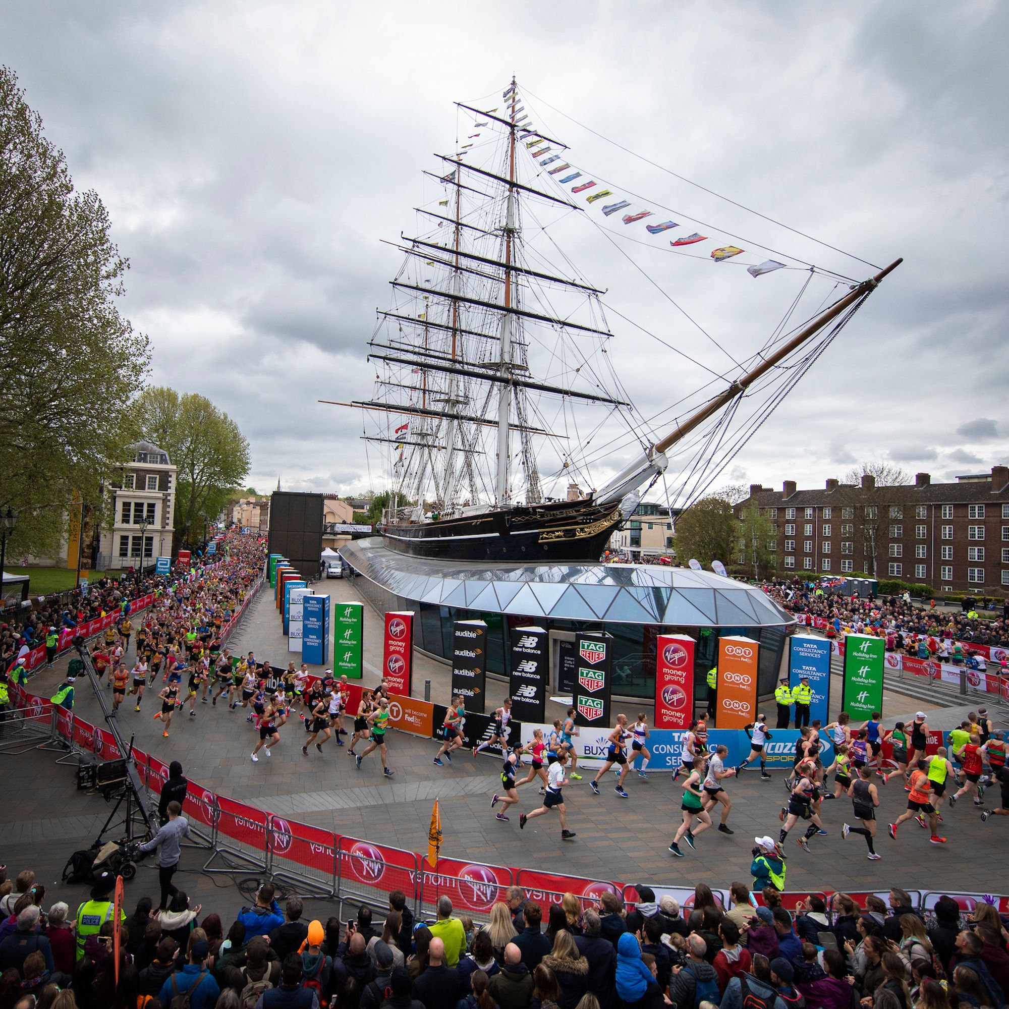 El Cutty Sark será el primer gran monumento que verás en la carrera. El Cutty Sark será el primer gran monumento que verás en la carrera.