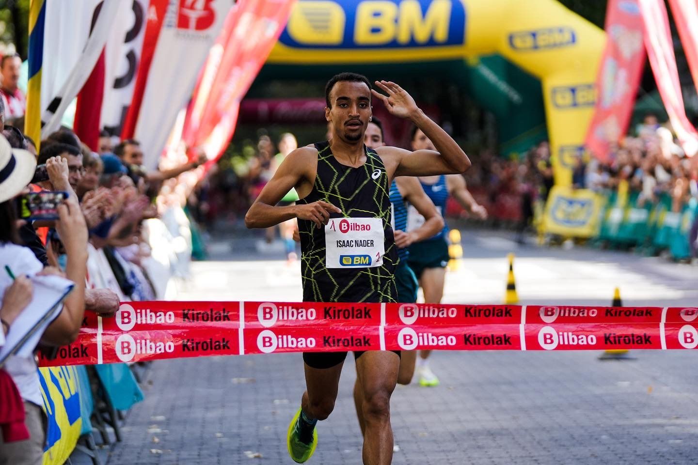 Isaac Nader resolvió un sprint precioso contra Ignacio Fontes, el finalista olímpico de 1500 que venía de imponerse a Mo Katir en Jaén. SERGIO NIEVAS