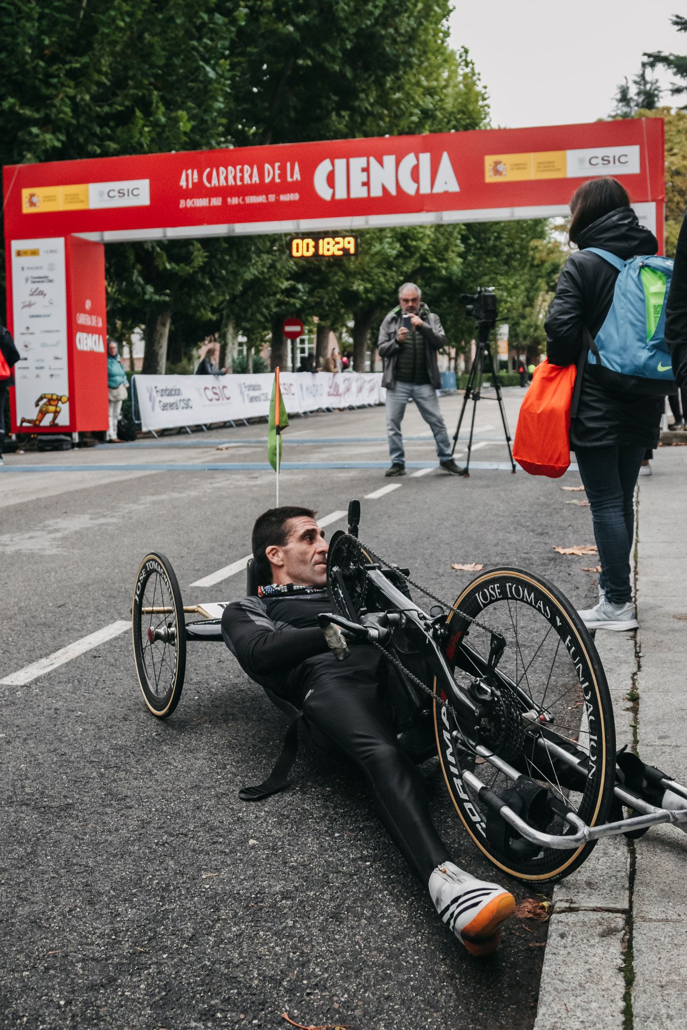 Todas las fotos de meta de la Carrera de la Ciencia 2022. (7)