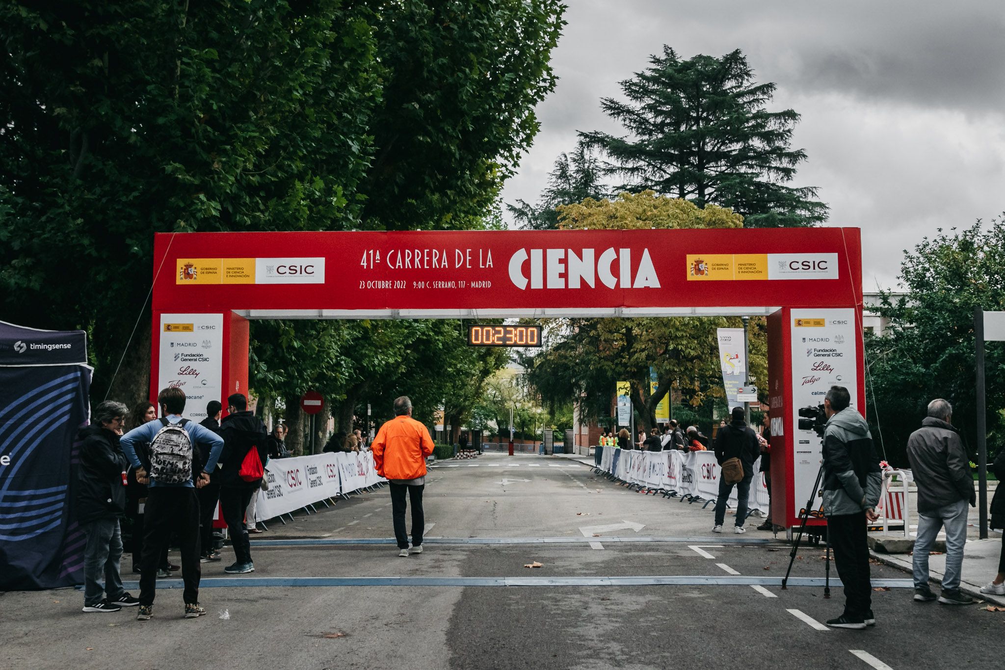 Todas las fotos de meta de la Carrera de la Ciencia 2022. (12)