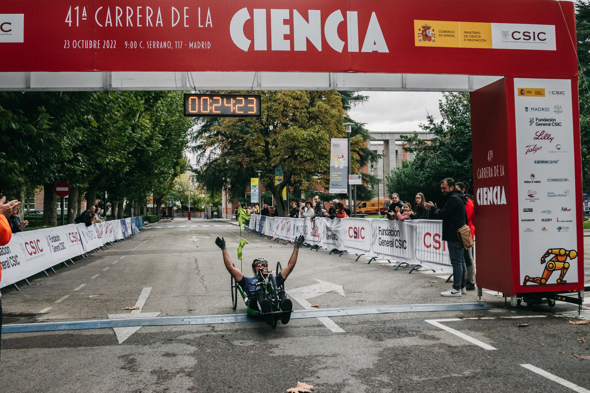 Todas las fotos de meta de la Carrera de la Ciencia 2022. (18)