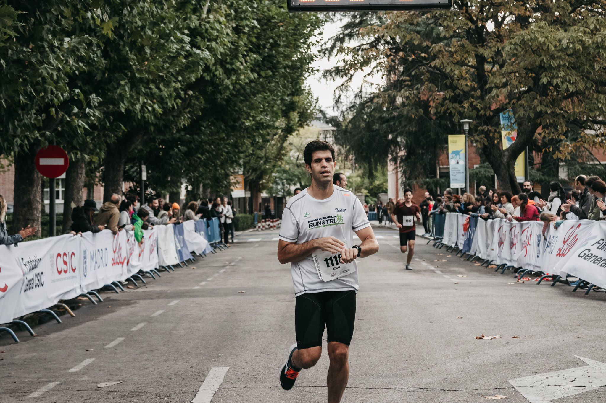 Todas las fotos de meta de la Carrera de la Ciencia 2022. (260)