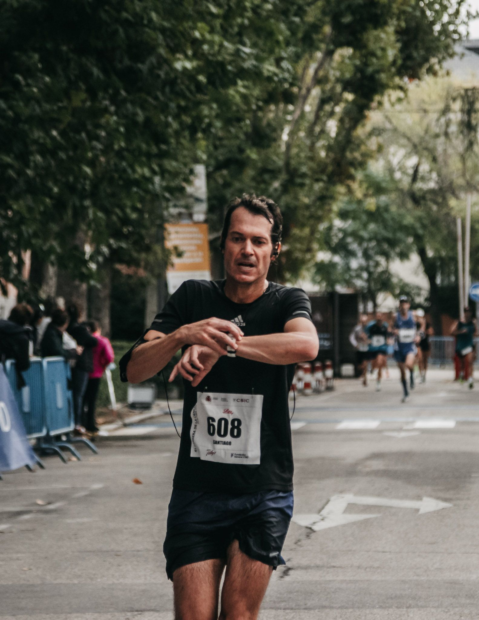 Todas las fotos de meta de la Carrera de la Ciencia 2022. (268)