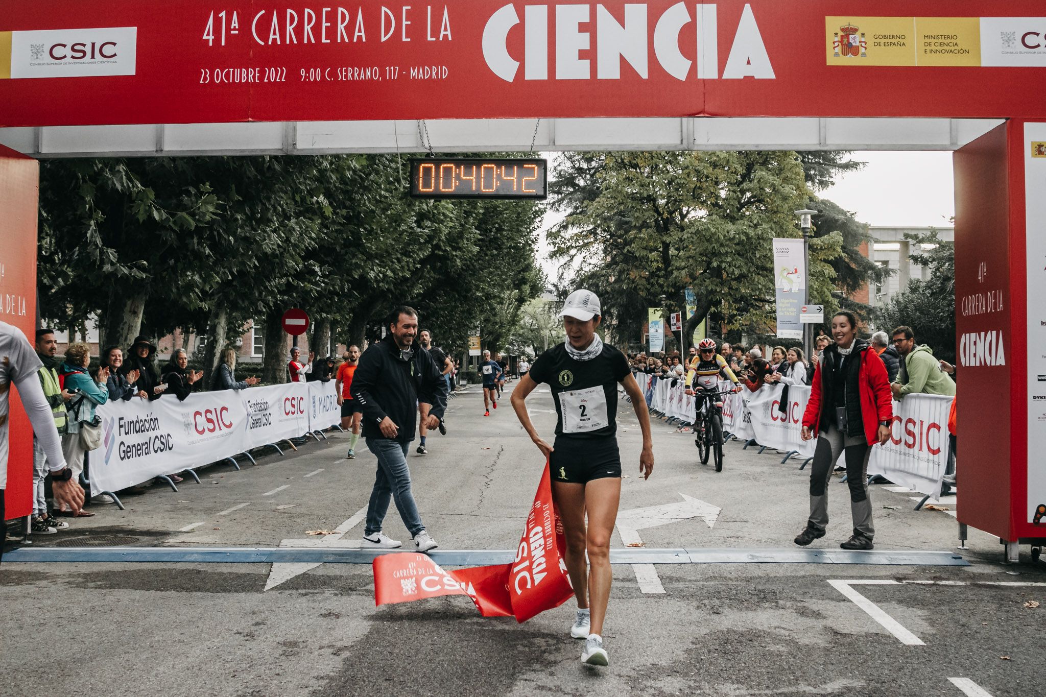 Todas las fotos de meta de la Carrera de la Ciencia 2022. (284)