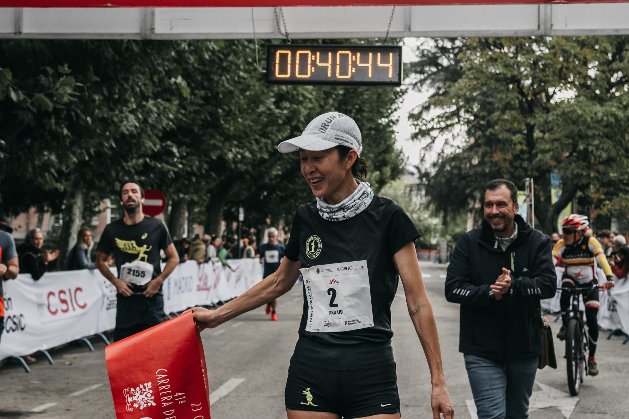 Todas las fotos de meta de la Carrera de la Ciencia 2022. (290)
