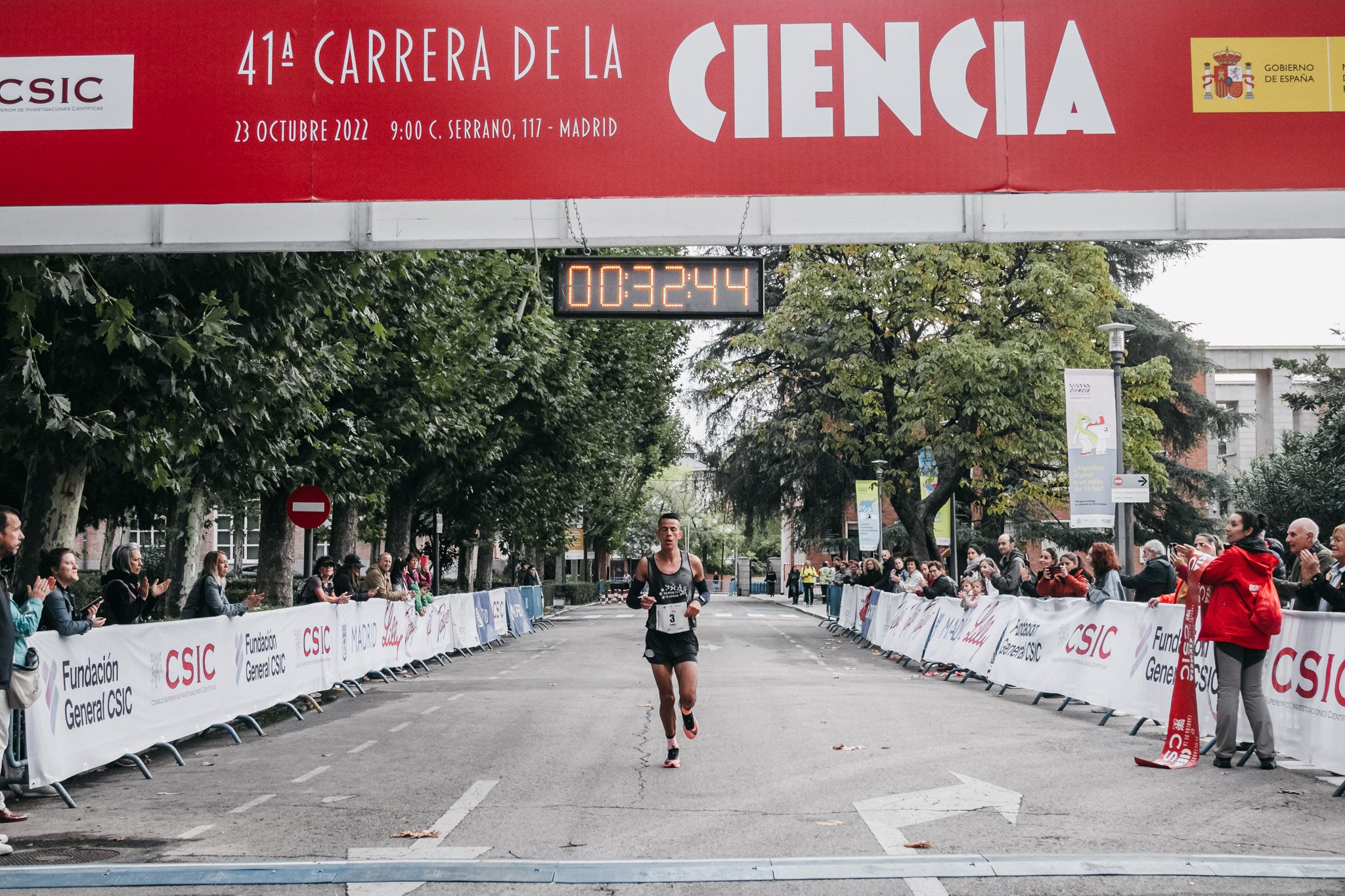 Todas las fotos de meta de la Carrera de la Ciencia 2022. (81)