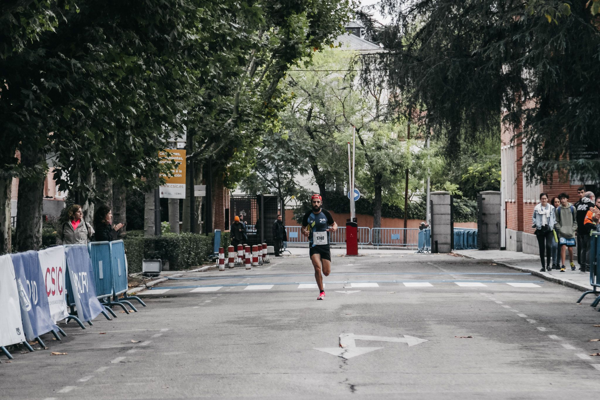 Todas las fotos de meta de la Carrera de la Ciencia 2022. (89)
