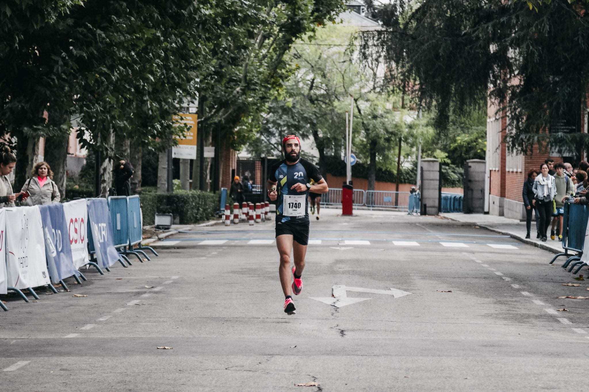 Todas las fotos de meta de la Carrera de la Ciencia 2022. (91)