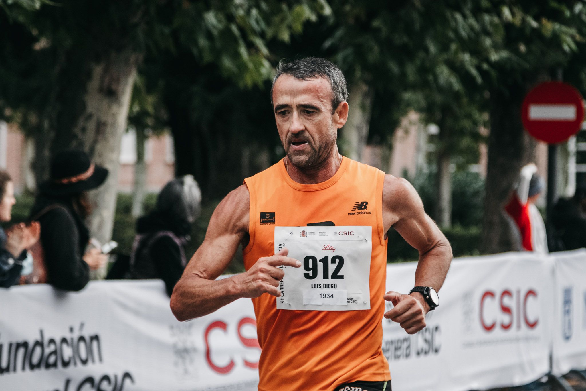 Todas las fotos de meta de la Carrera de la Ciencia 2022. (328)