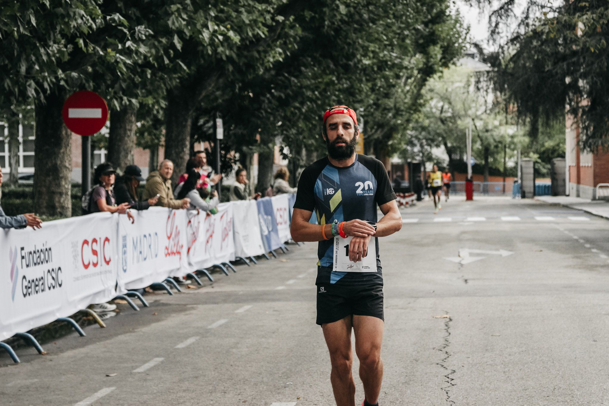 Todas las fotos de meta de la Carrera de la Ciencia 2022. (98)