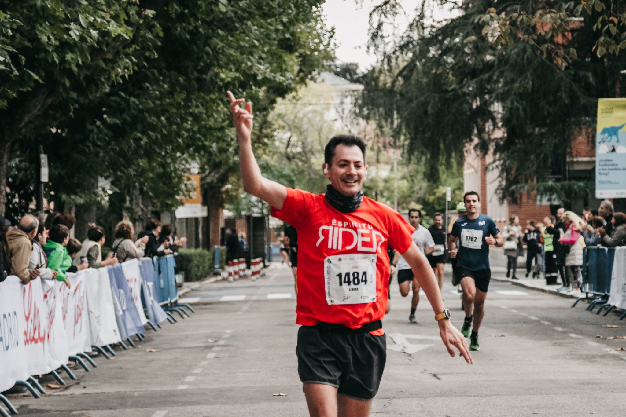Todas las fotos de meta de la Carrera de la Ciencia 2022. (334)
