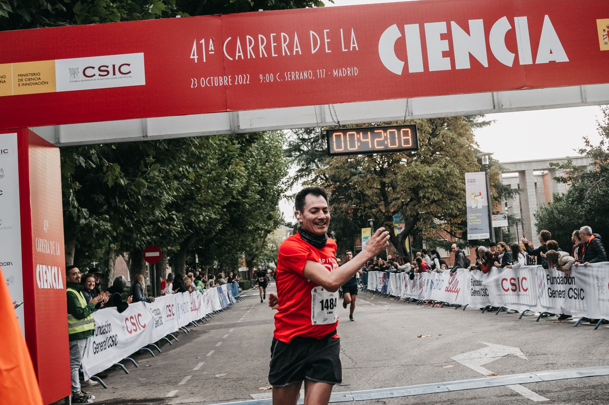 Todas las fotos de meta de la Carrera de la Ciencia 2022. (336)