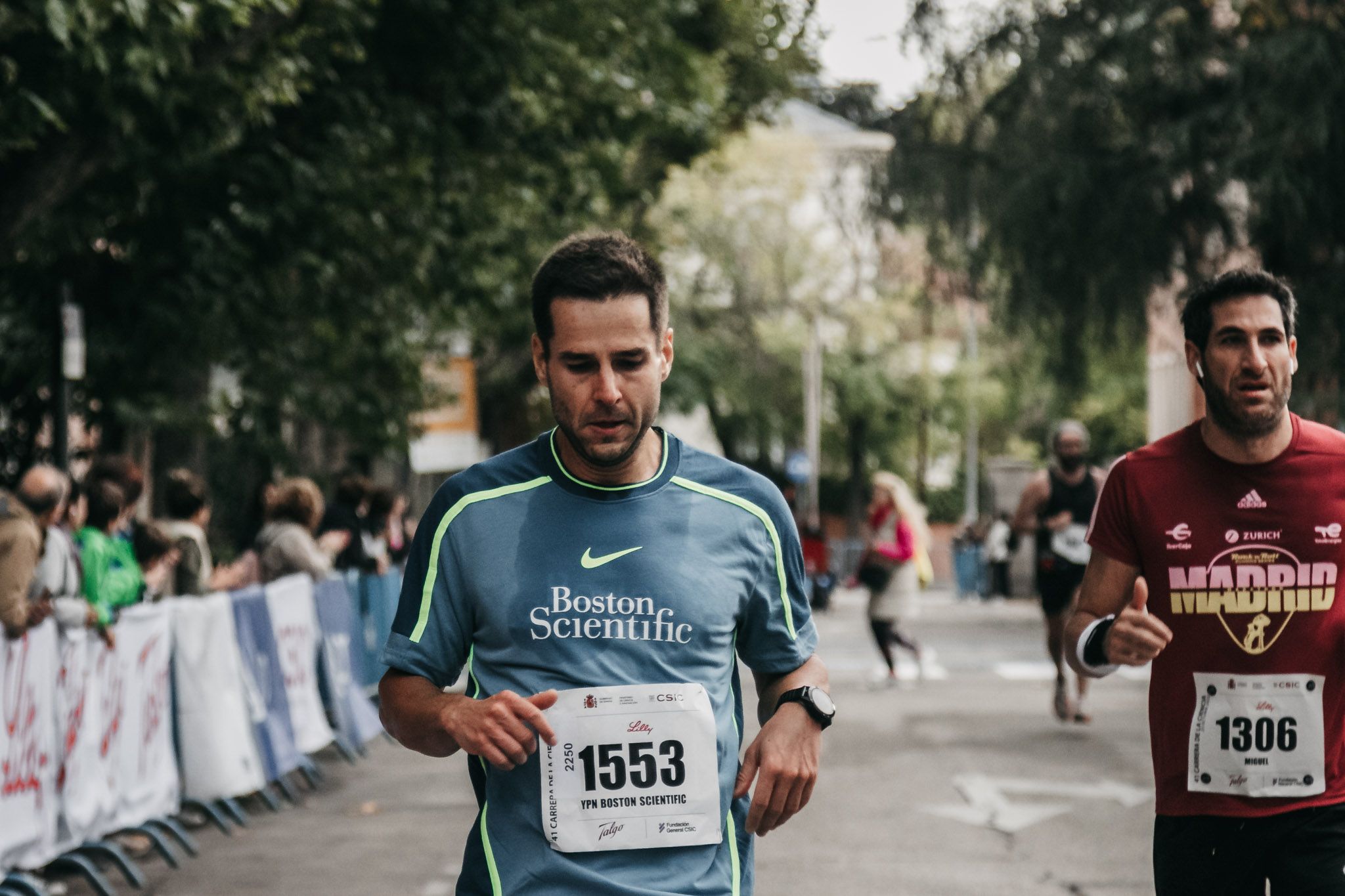 Todas las fotos de meta de la Carrera de la Ciencia 2022. (351)