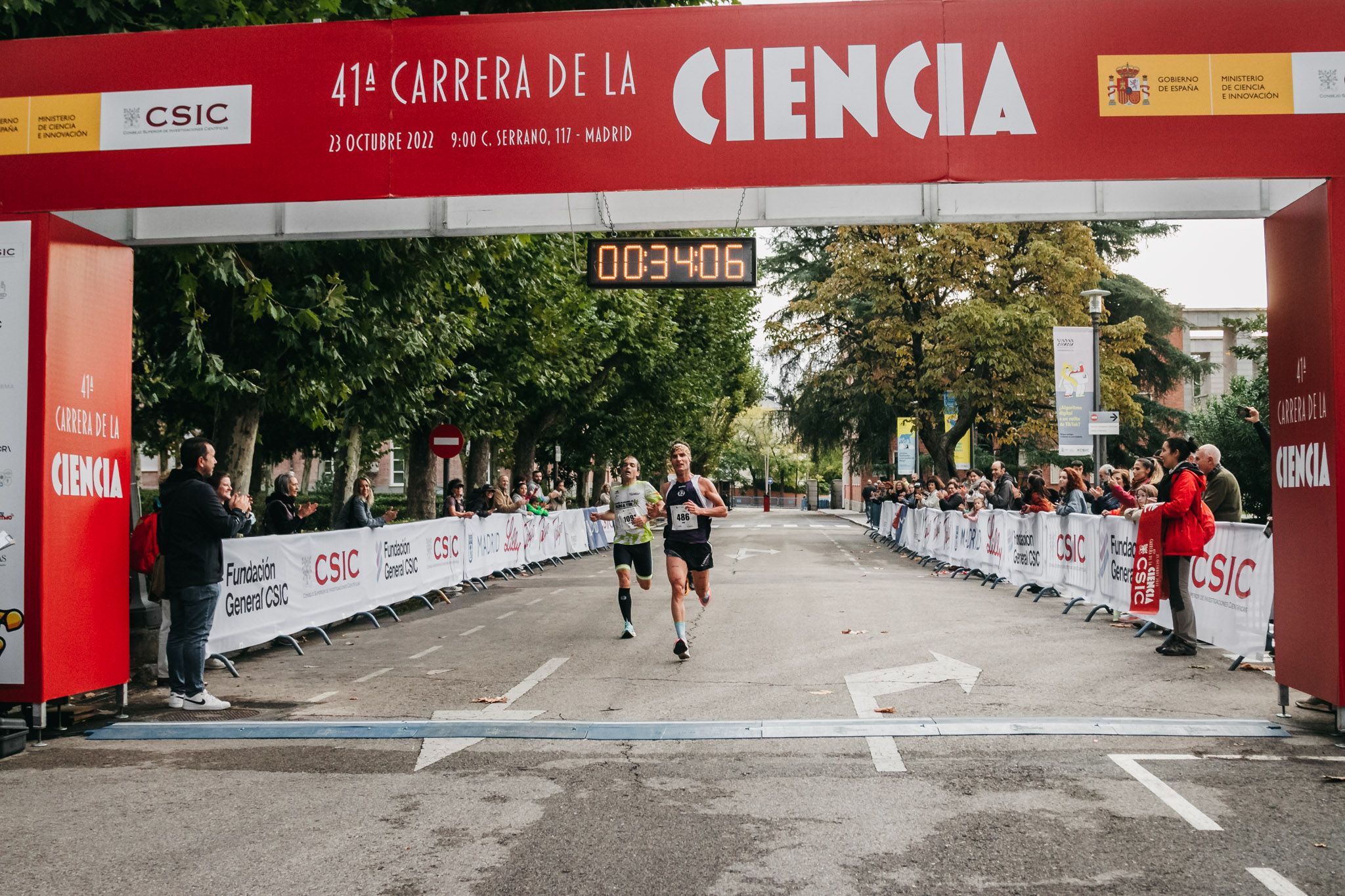 Todas las fotos de meta de la Carrera de la Ciencia 2022. (123)