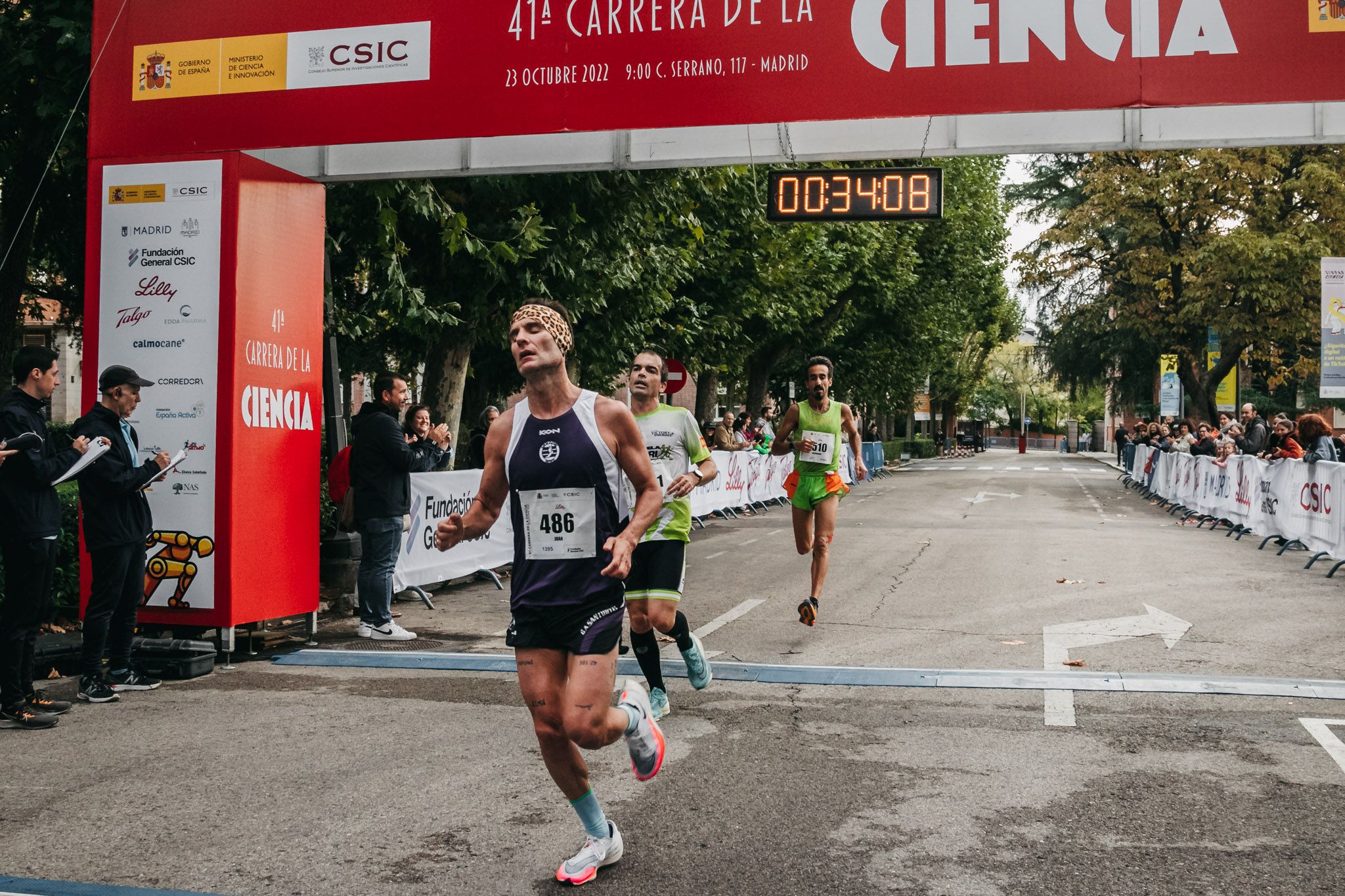 Todas las fotos de meta de la Carrera de la Ciencia 2022. (127)