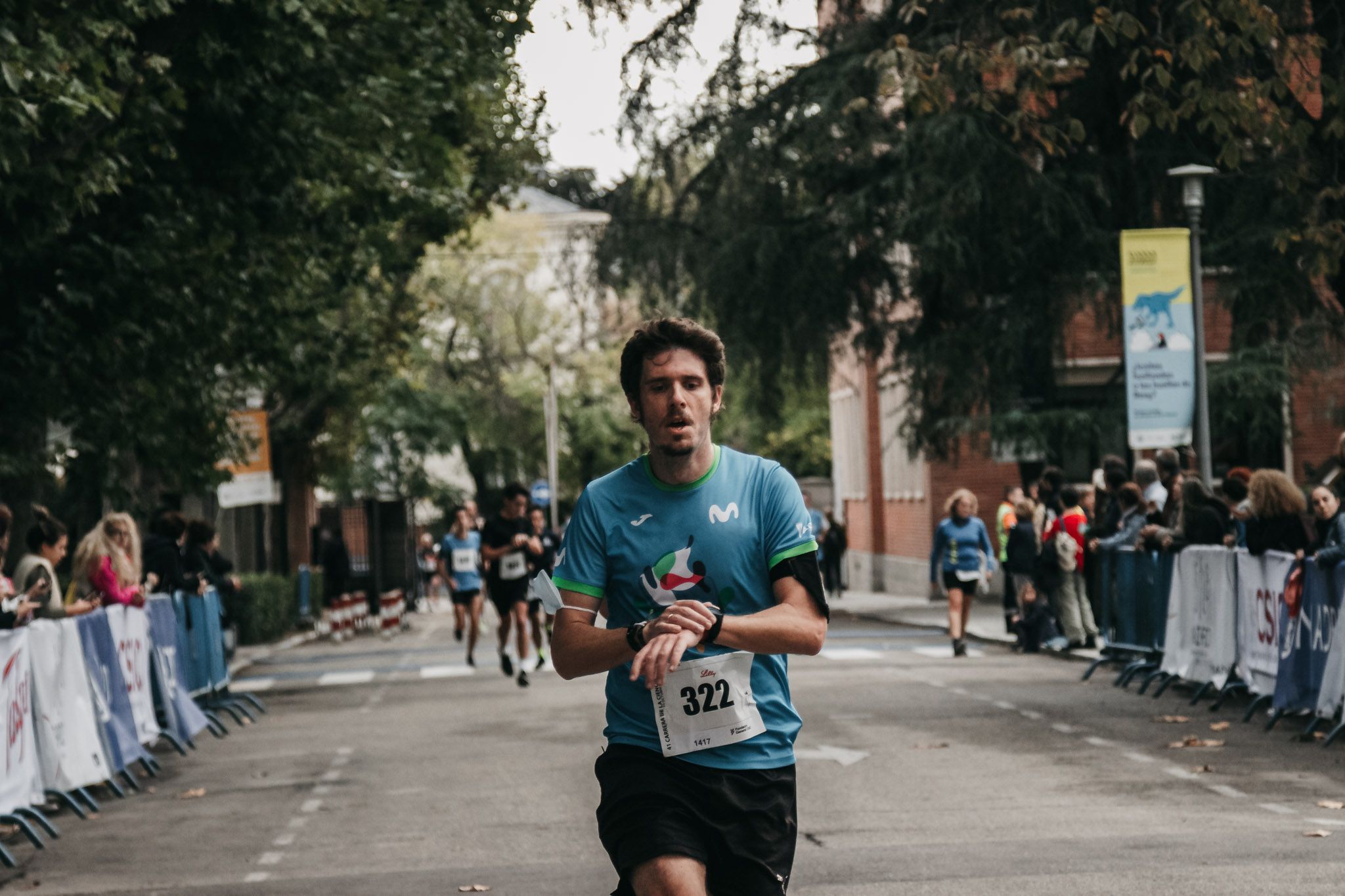 Todas las fotos de meta de la Carrera de la Ciencia 2022. (377)