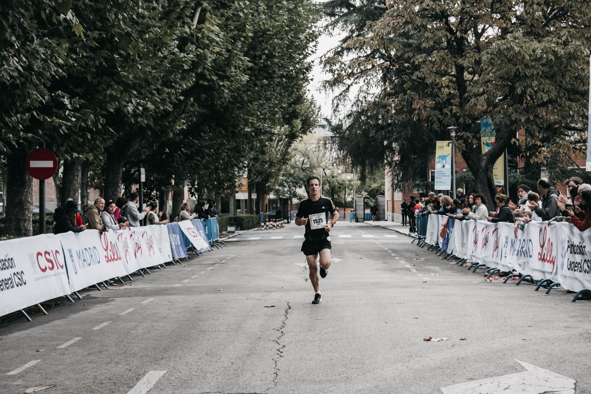 Todas las fotos de meta de la Carrera de la Ciencia 2022. (180)