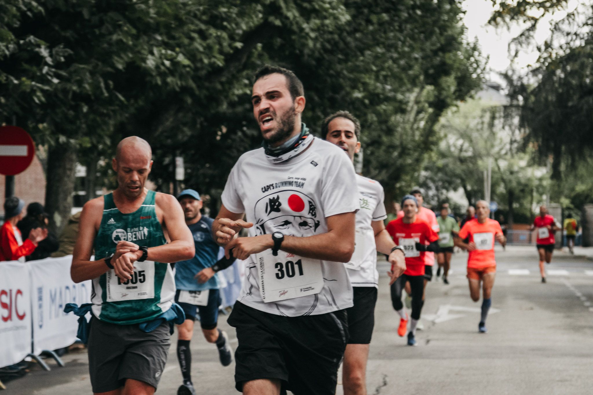 Todas las fotos de meta de la Carrera de la Ciencia 2022. (414)