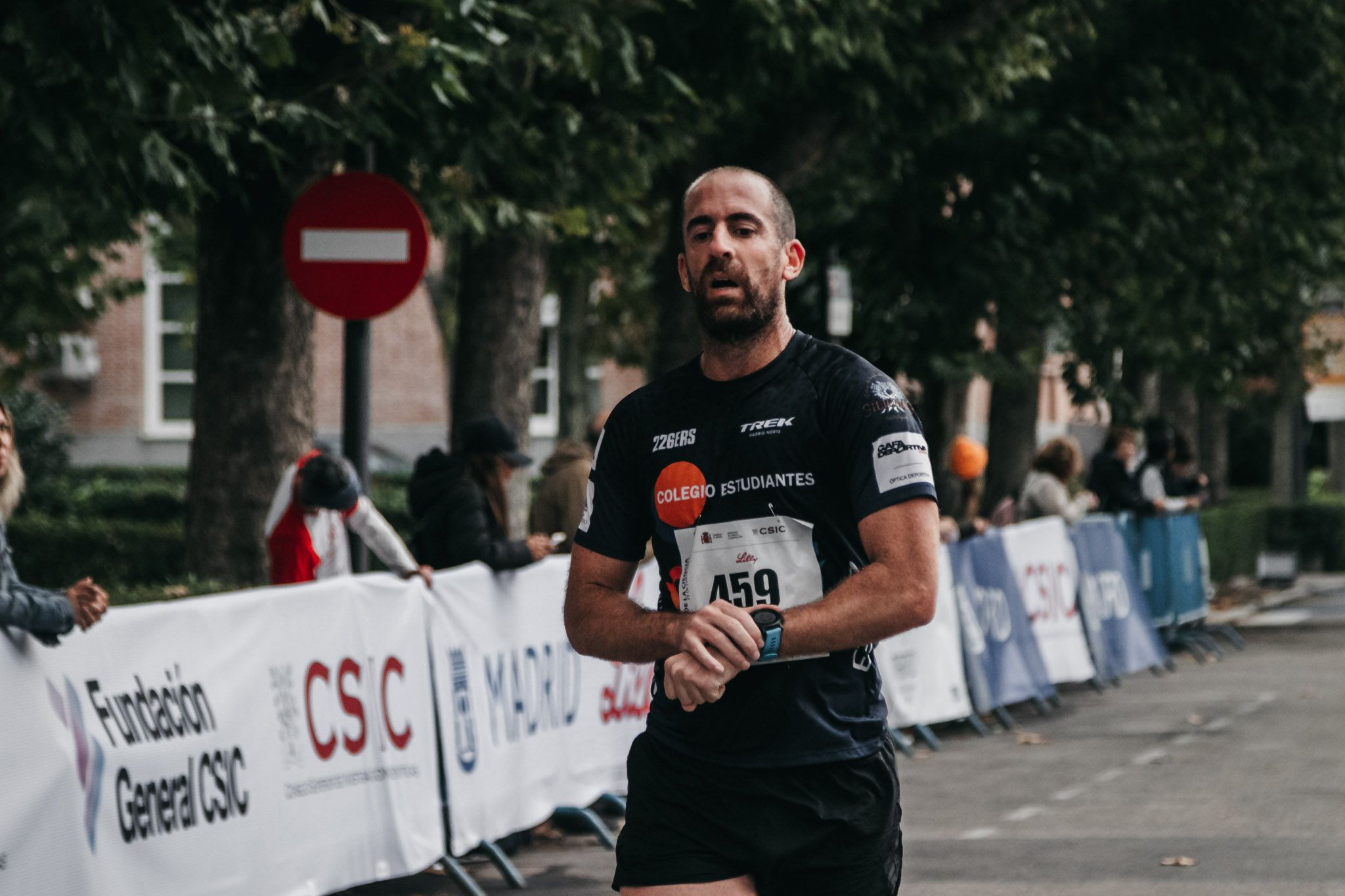Todas las fotos de meta de la Carrera de la Ciencia 2022. (206)