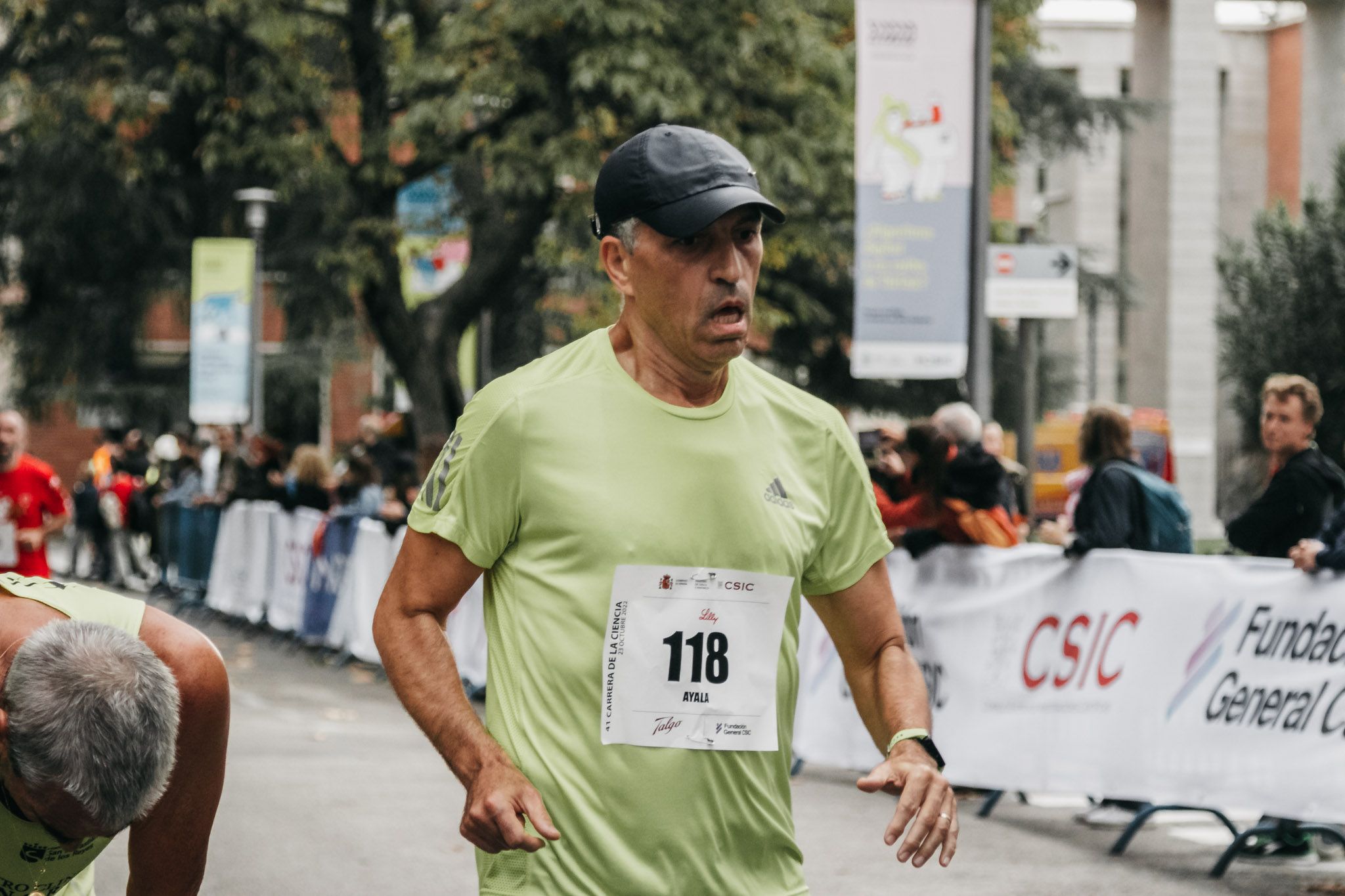 Todas las fotos de meta de la Carrera de la Ciencia 2022. (458)