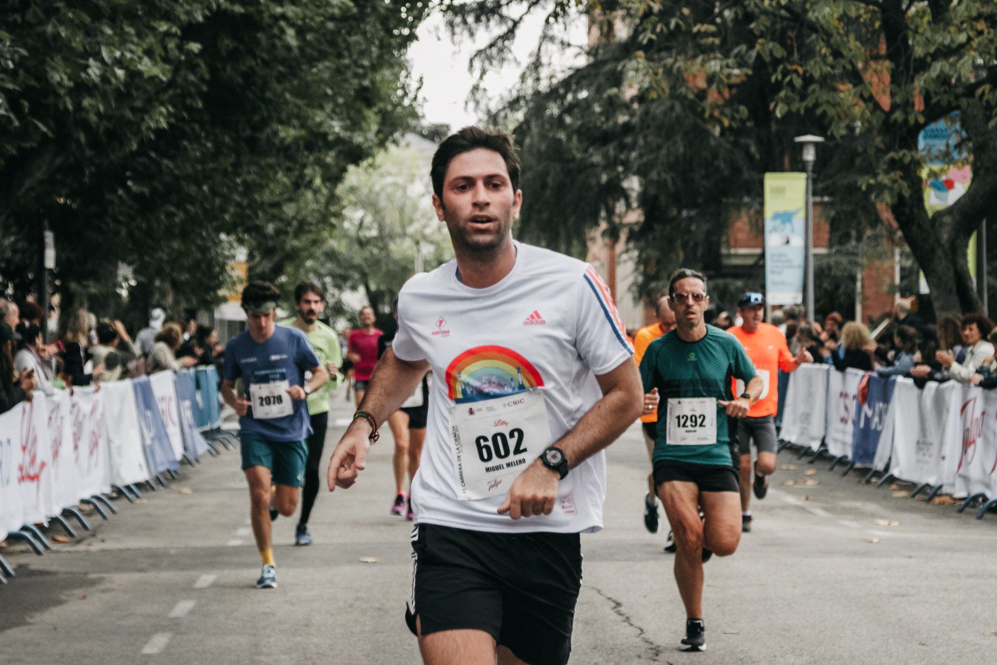Todas las fotos de meta de la Carrera de la Ciencia 2022. (468)