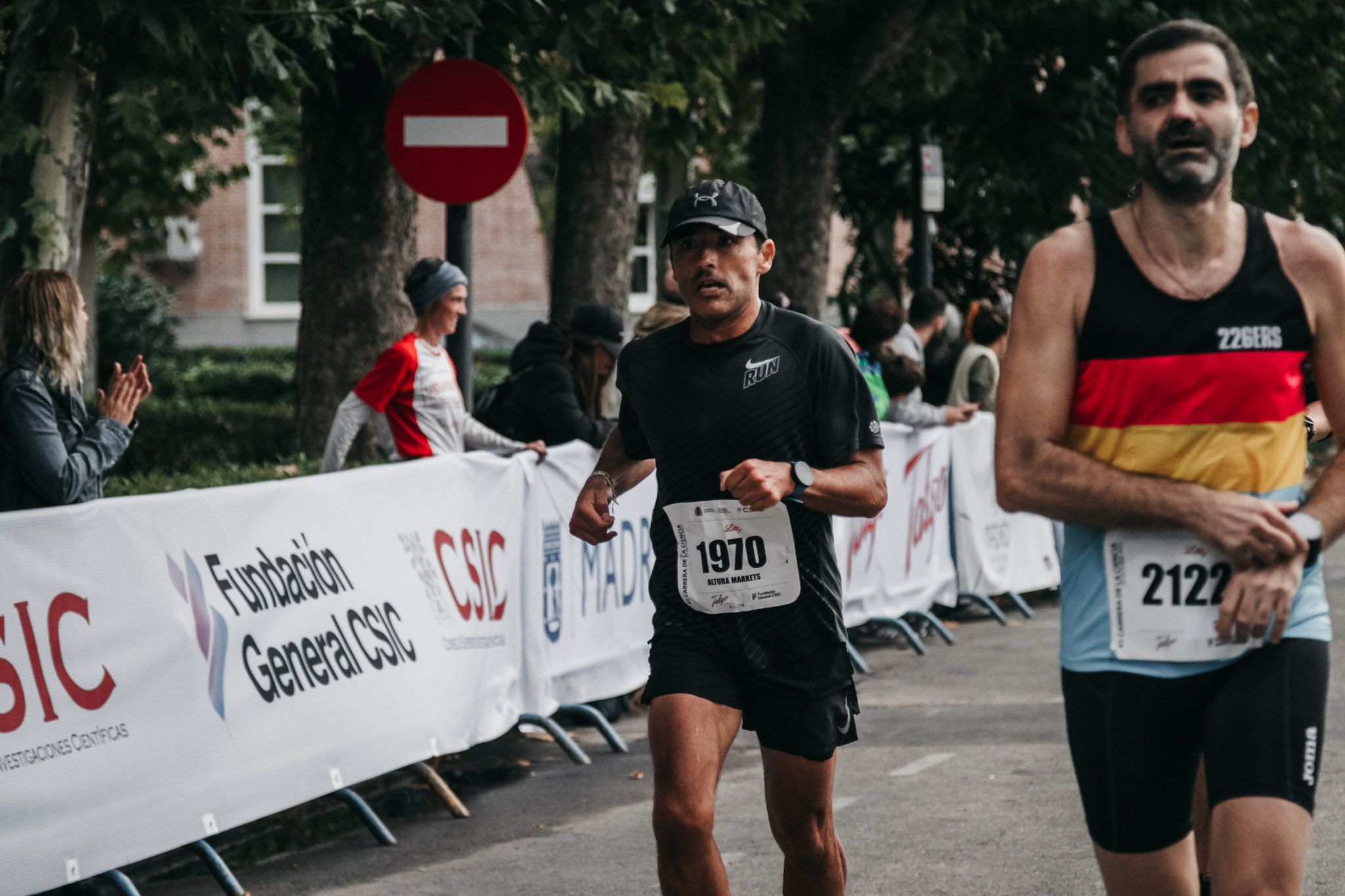 Todas las fotos de meta de la Carrera de la Ciencia 2022. (236)