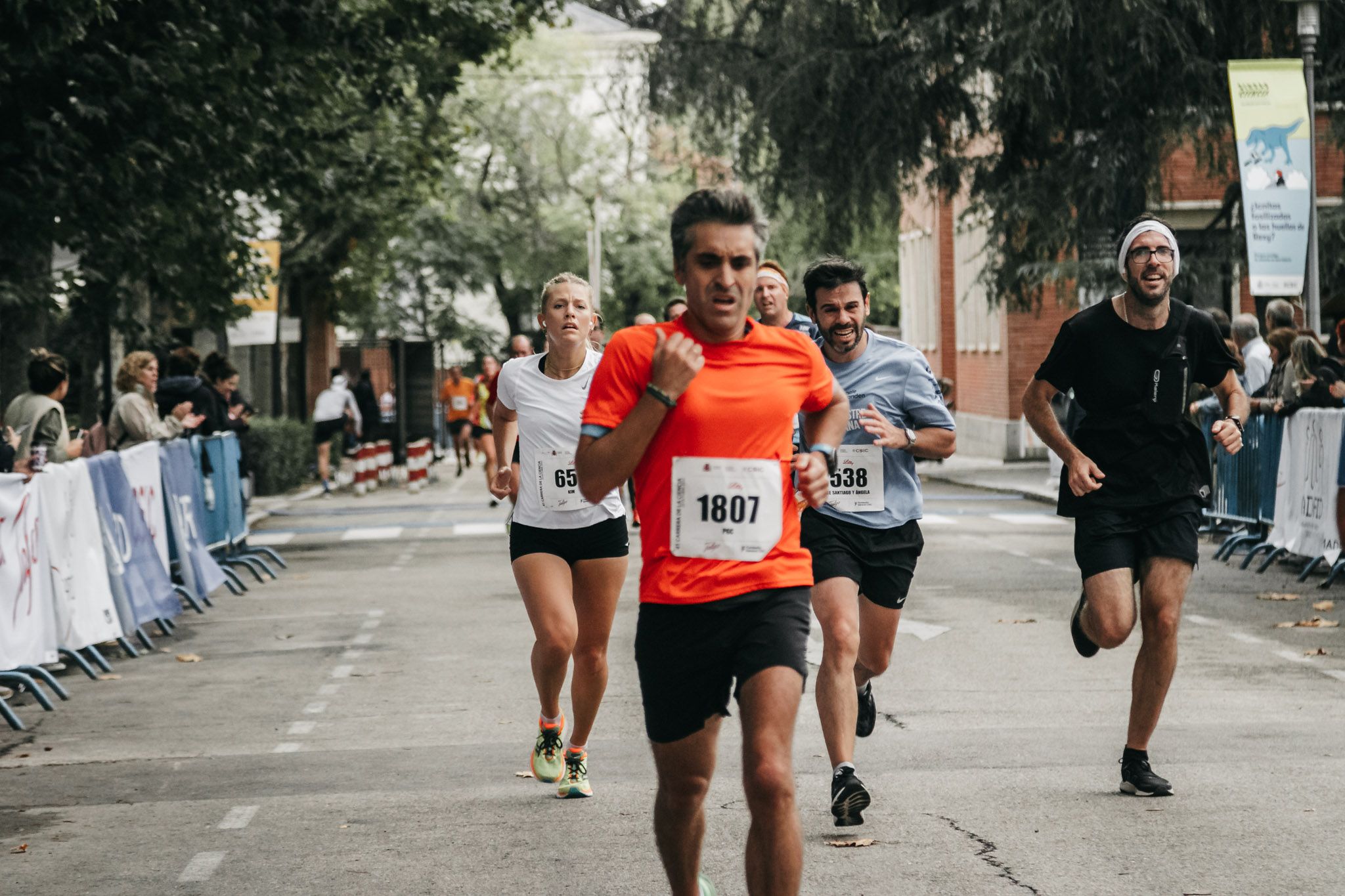 Todas las fotos de meta de la Carrera de la Ciencia 2022. (486)