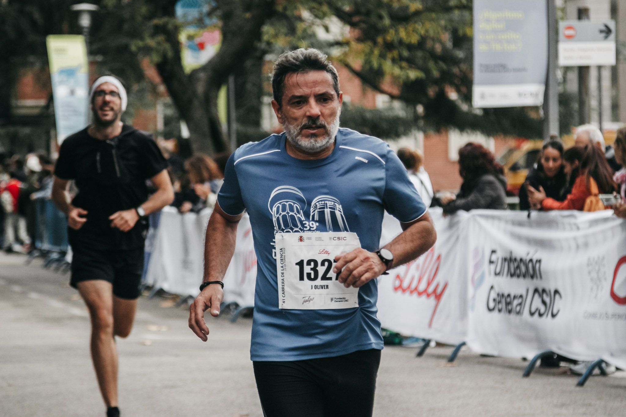 Todas las fotos de meta de la Carrera de la Ciencia 2022. (487)