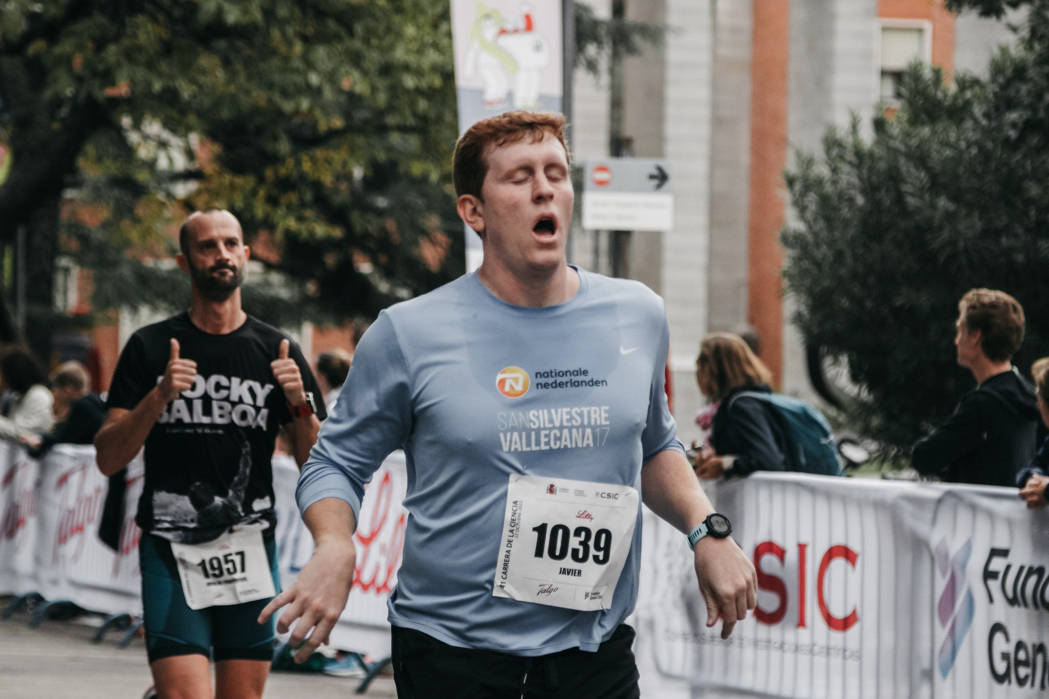 Todas las fotos de meta de la Carrera de la Ciencia 2022. (517)