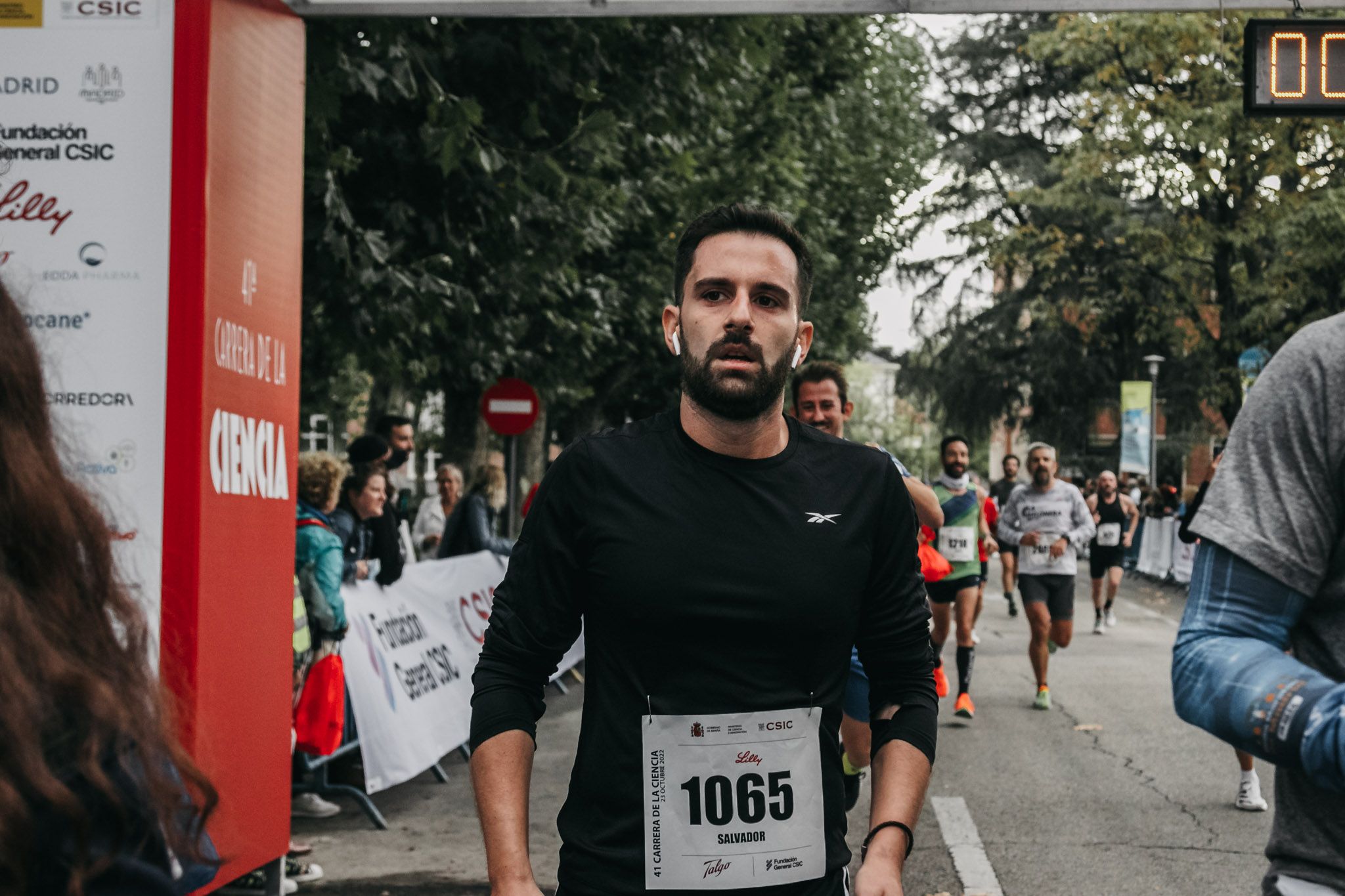 Todas las fotos de meta de la Carrera de la Ciencia 2022. (538)