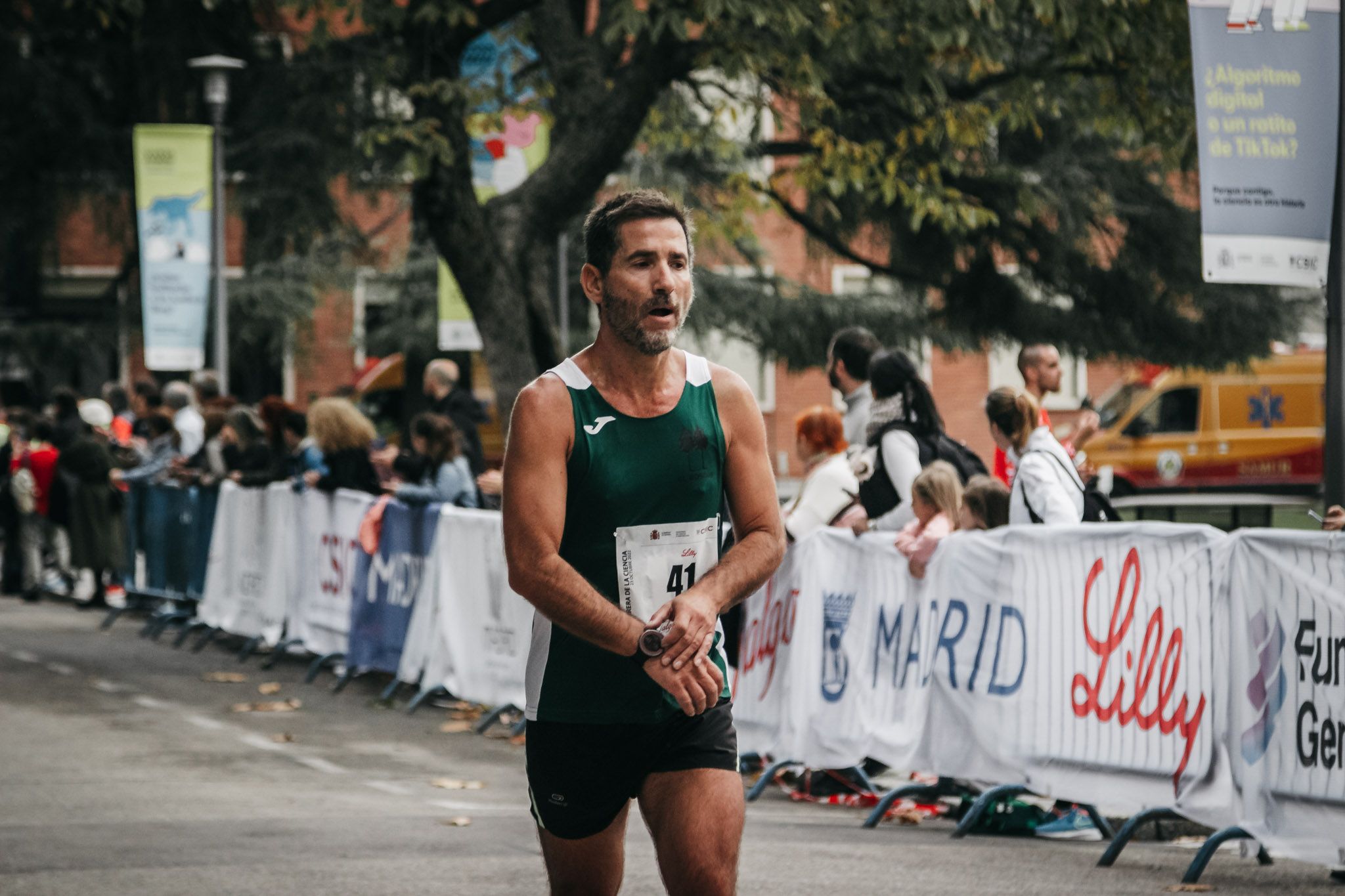 Todas las fotos de meta de la Carrera de la Ciencia 2022. (548)