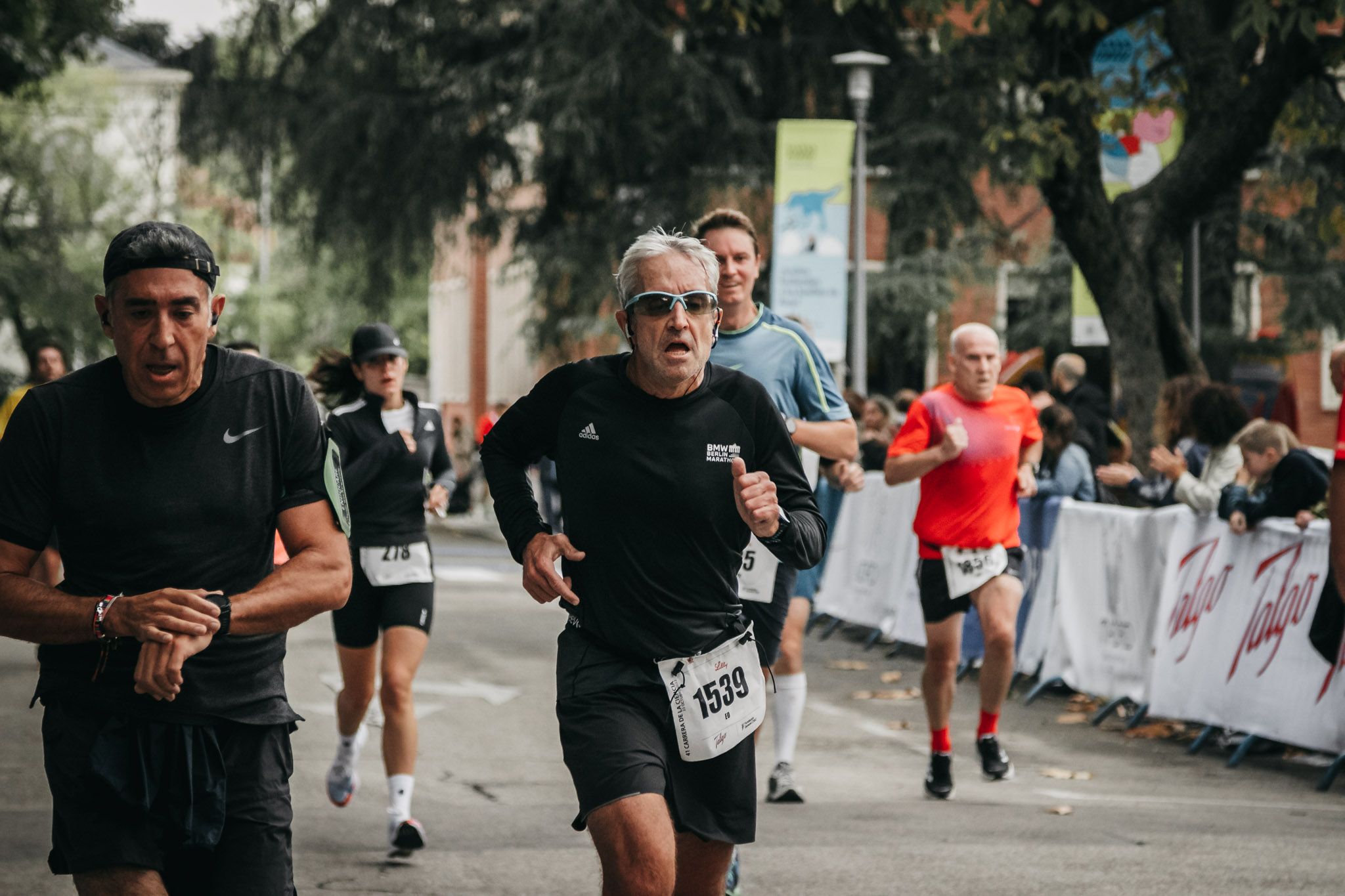 Todas las fotos de meta de la Carrera de la Ciencia 2022. (584)