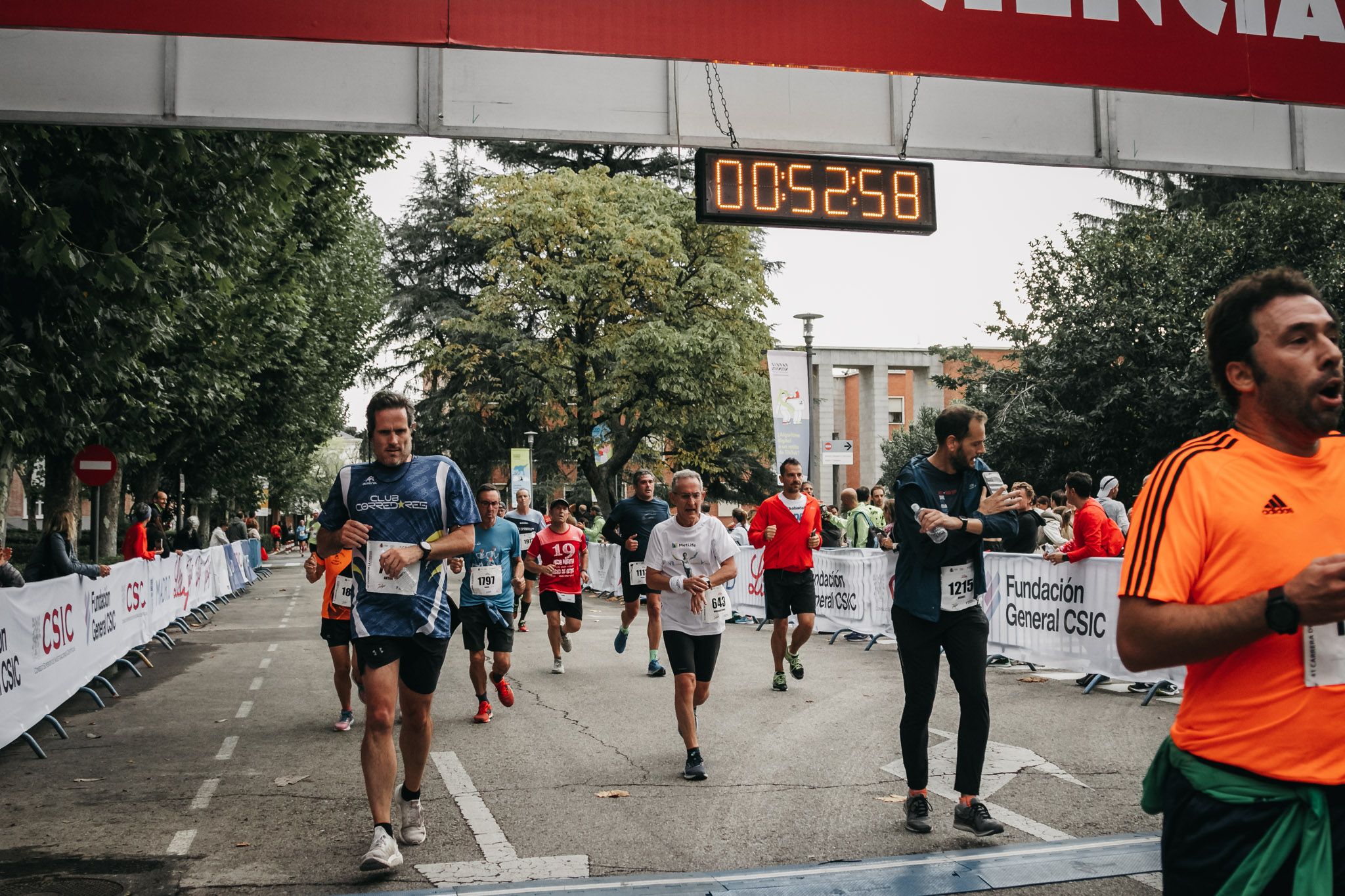 Todas las fotos de meta de la Carrera de la Ciencia 2022. (779)