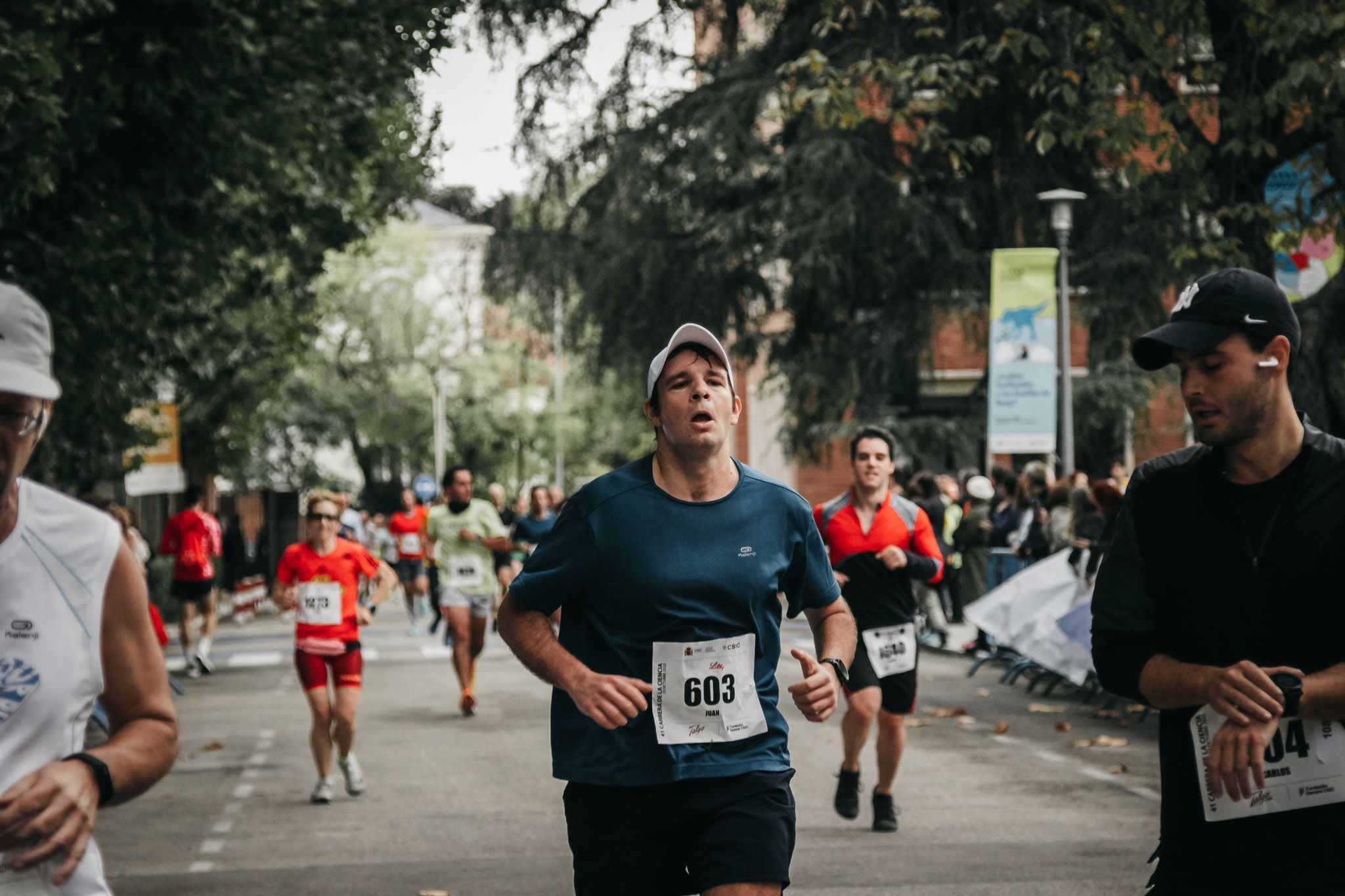 Todas las fotos de meta de la Carrera de la Ciencia 2022. (608)