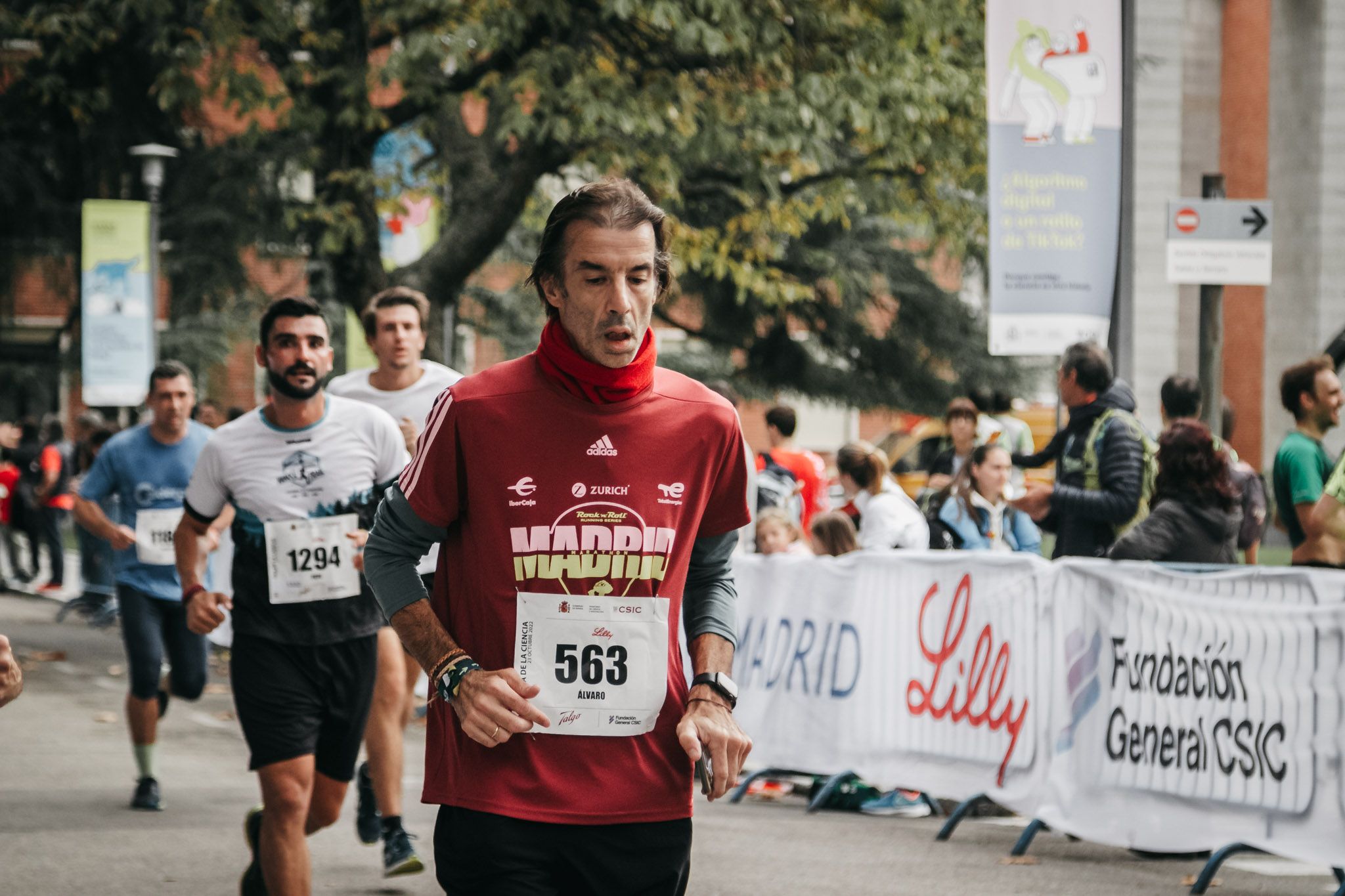 Todas las fotos de meta de la Carrera de la Ciencia 2022. (794)