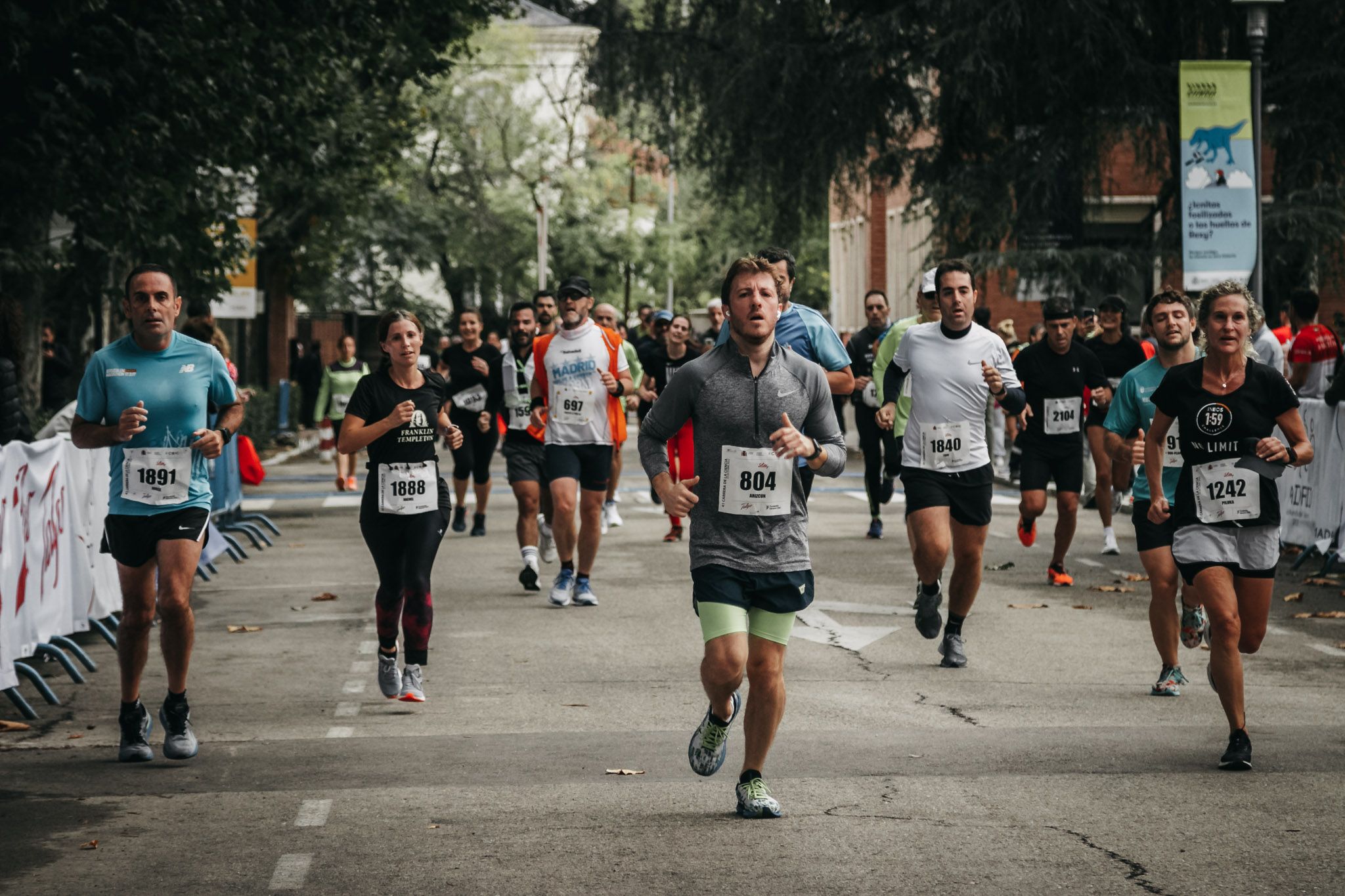 Todas las fotos de meta de la Carrera de la Ciencia 2022. (798)