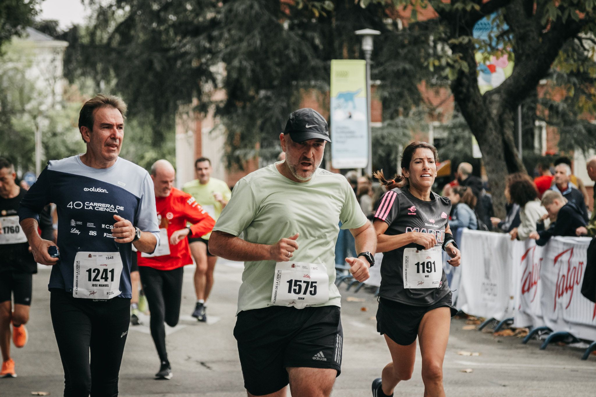 Todas las fotos de meta de la Carrera de la Ciencia 2022. (622)