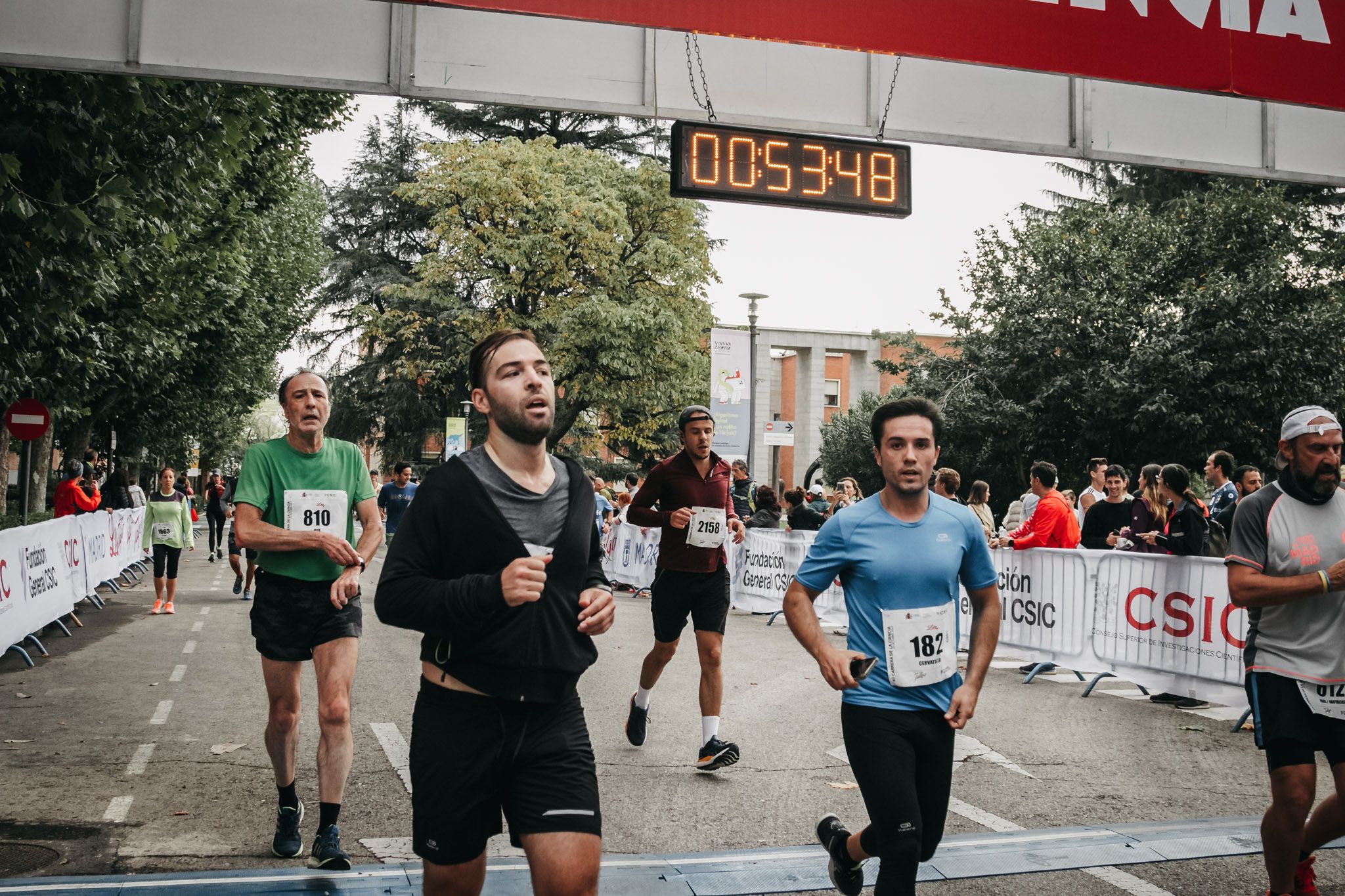Todas las fotos de meta de la Carrera de la Ciencia 2022. (814)