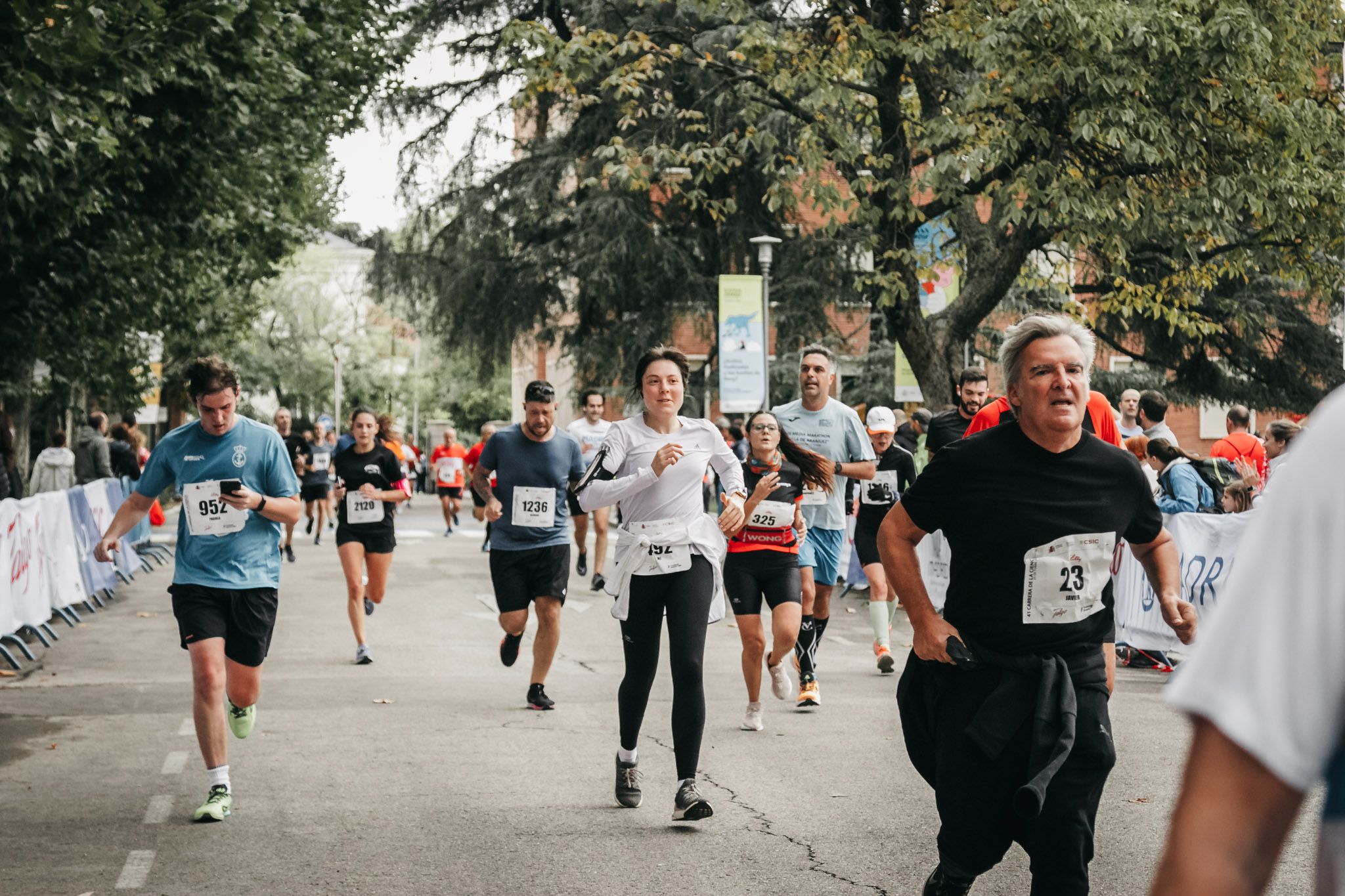 Todas las fotos de meta de la Carrera de la Ciencia 2022. (825)