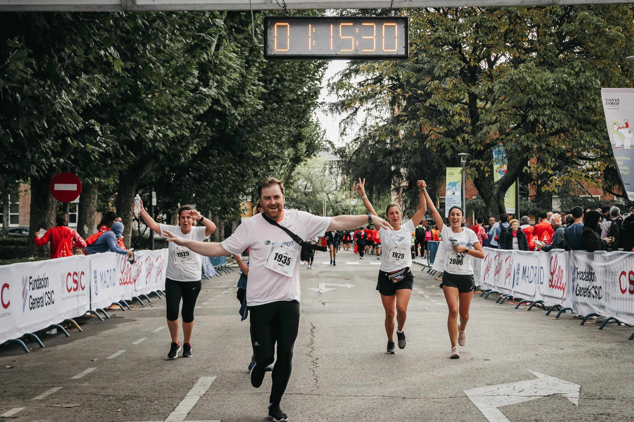 Todas las fotos de meta de la Carrera de la Ciencia 2022. (1532)