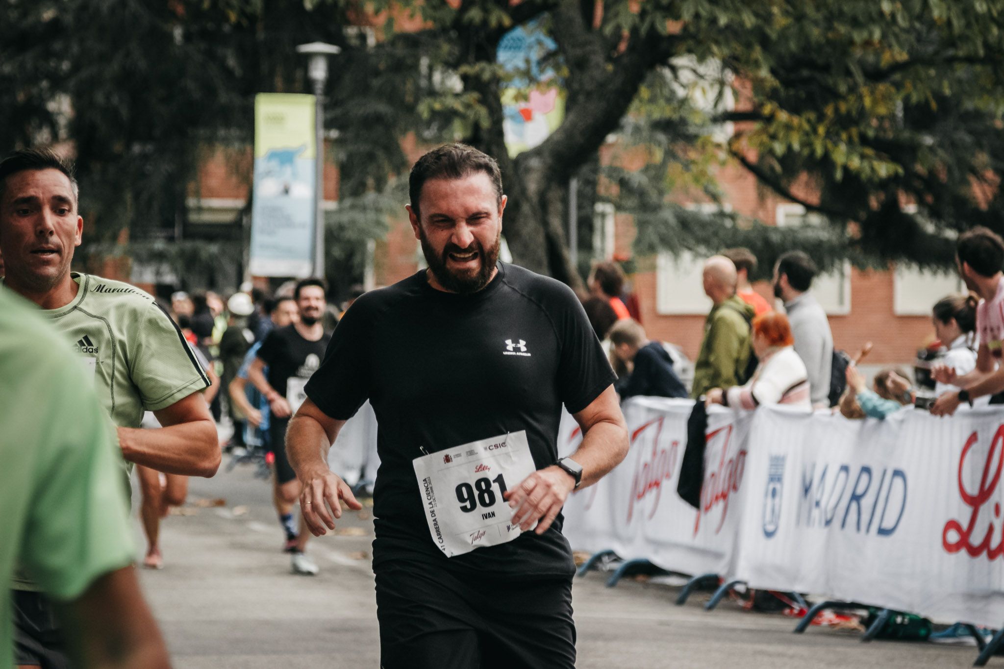 Todas las fotos de meta de la Carrera de la Ciencia 2022. (646)