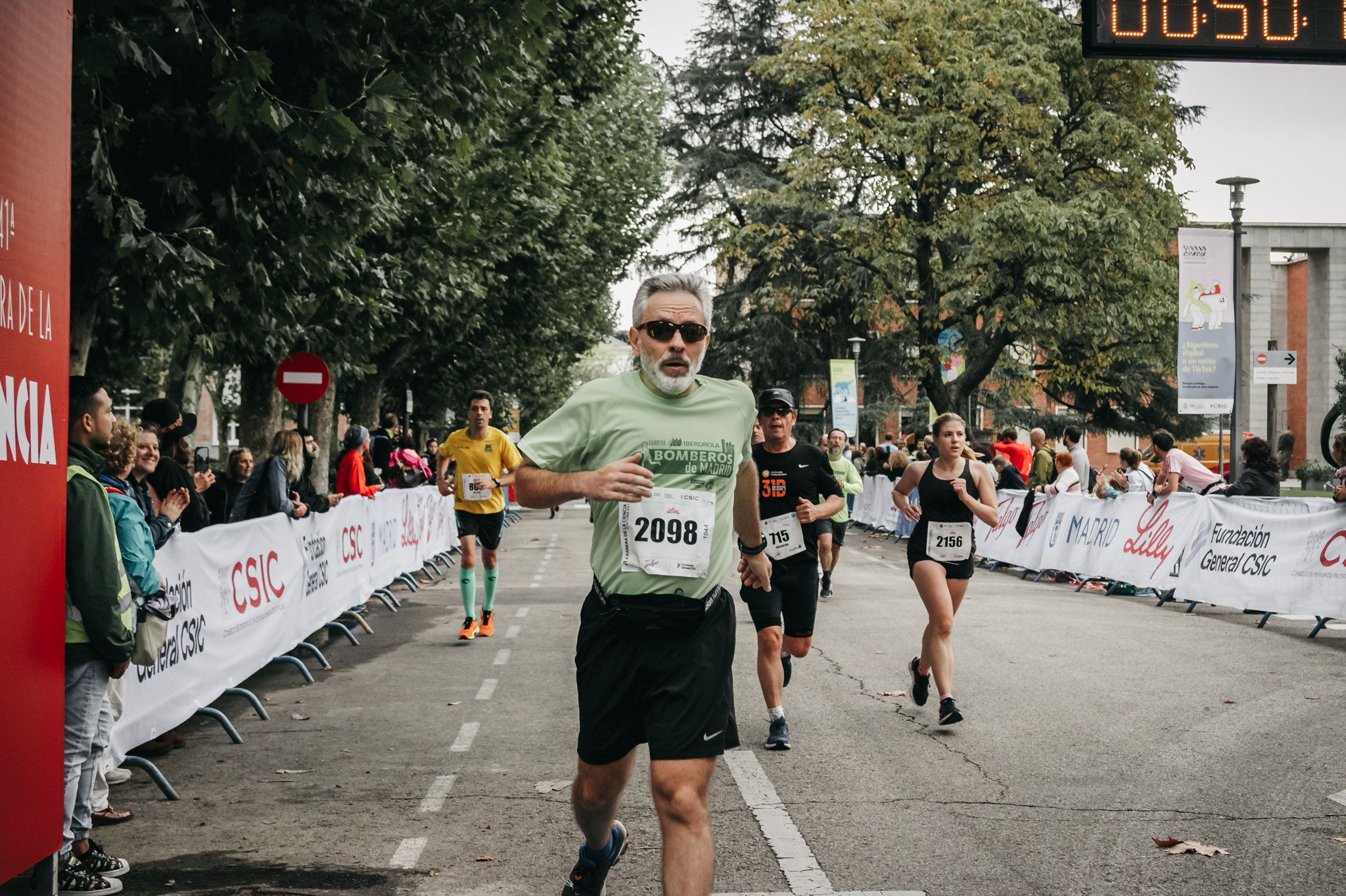 Todas las fotos de meta de la Carrera de la Ciencia 2022. (651)