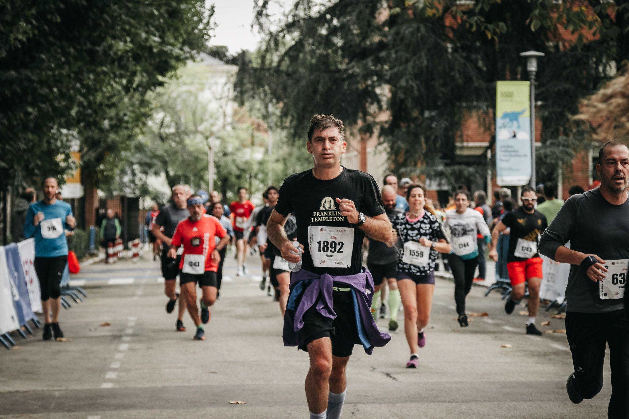 Todas las fotos de meta de la Carrera de la Ciencia 2022. (842)