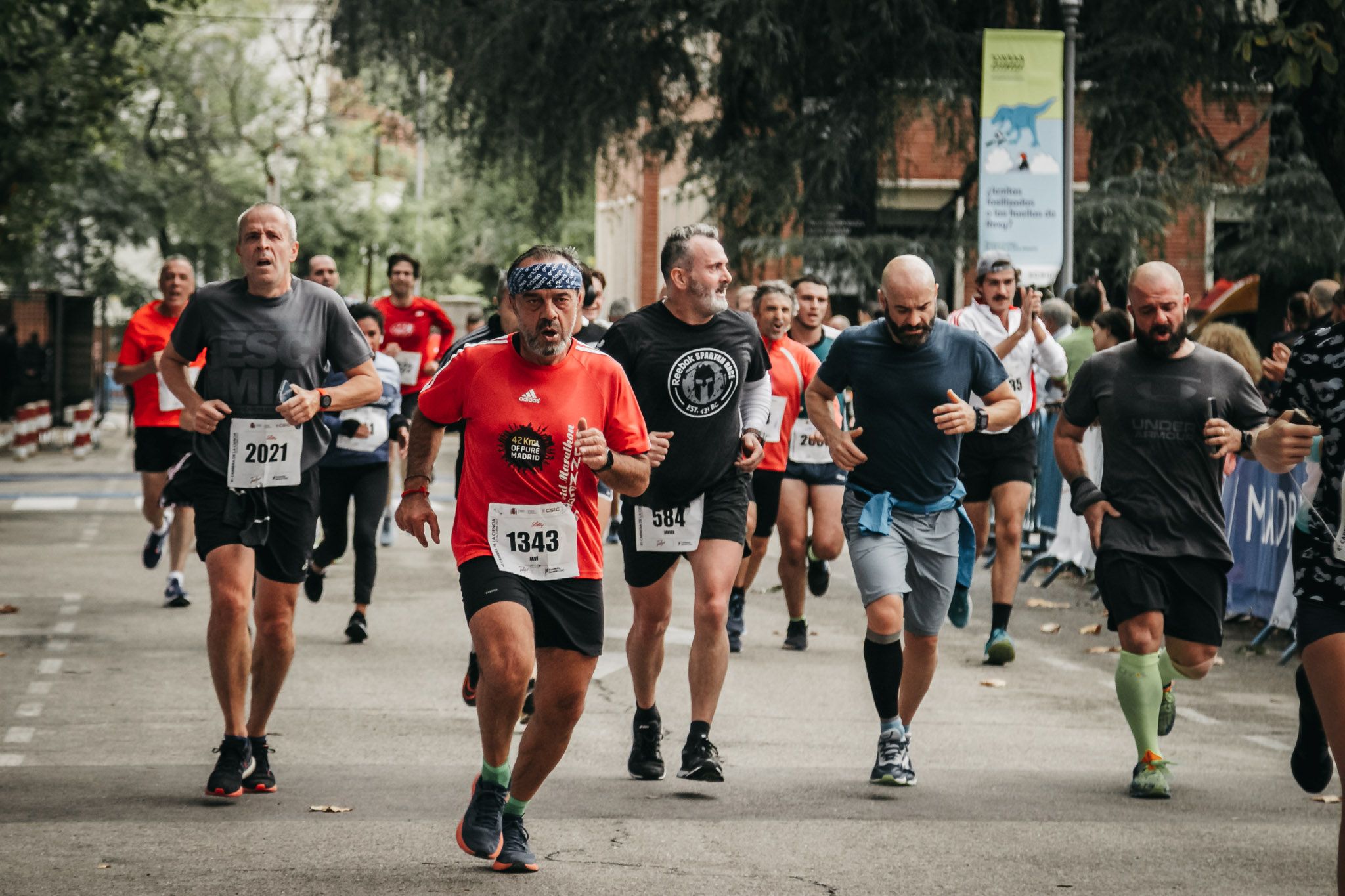 Todas las fotos de meta de la Carrera de la Ciencia 2022. (844)