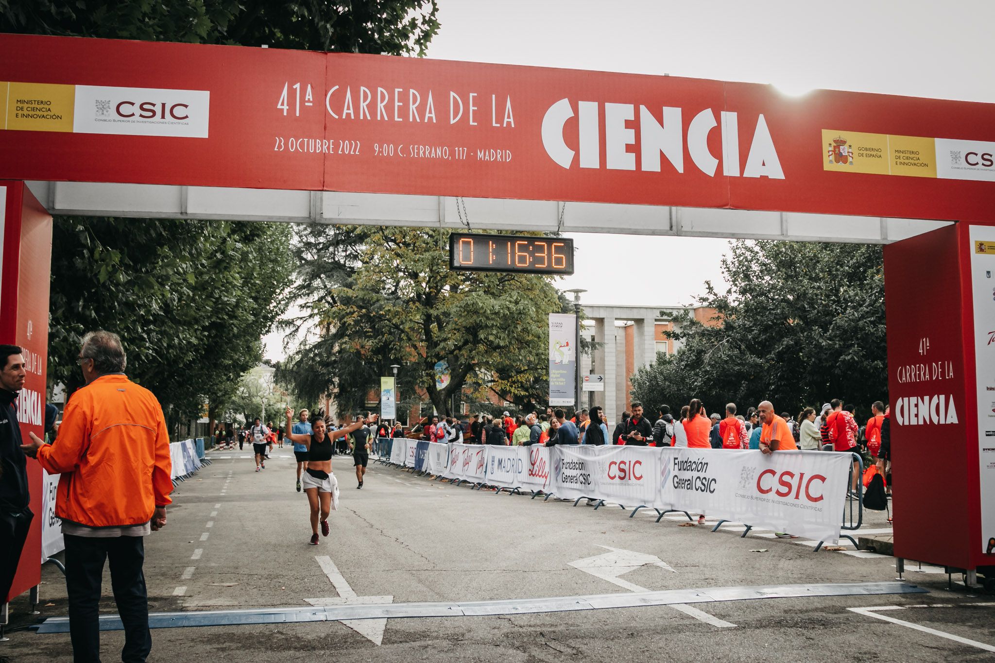 Todas las fotos de meta de la Carrera de la Ciencia 2022. (1553)
