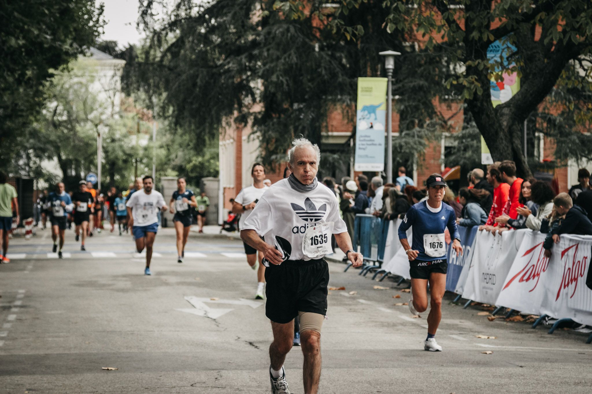 Todas las fotos de meta de la Carrera de la Ciencia 2022. (665)
